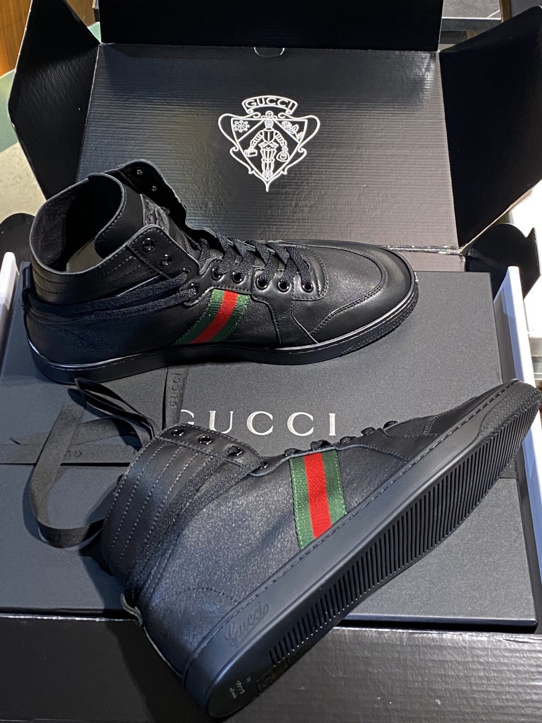 Gucci Style Leather Men's Shoes style reference detail image 3 from source 781267
