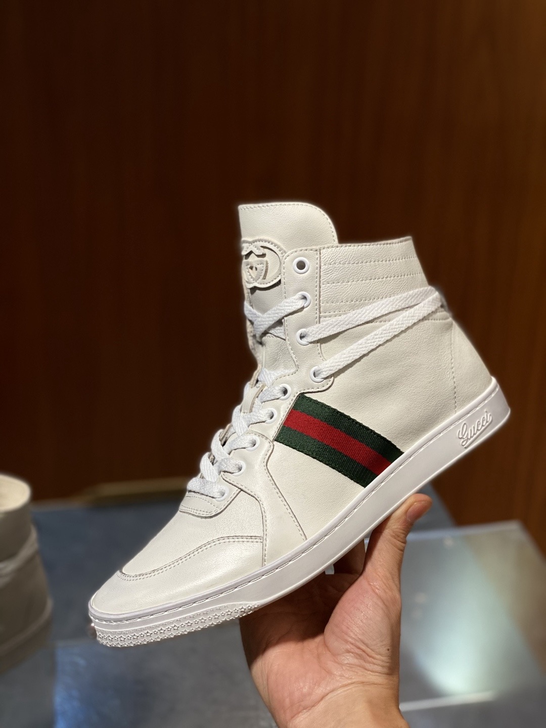 Gucci Style Leather Men's Shoes style reference detail image 5 from source 781268