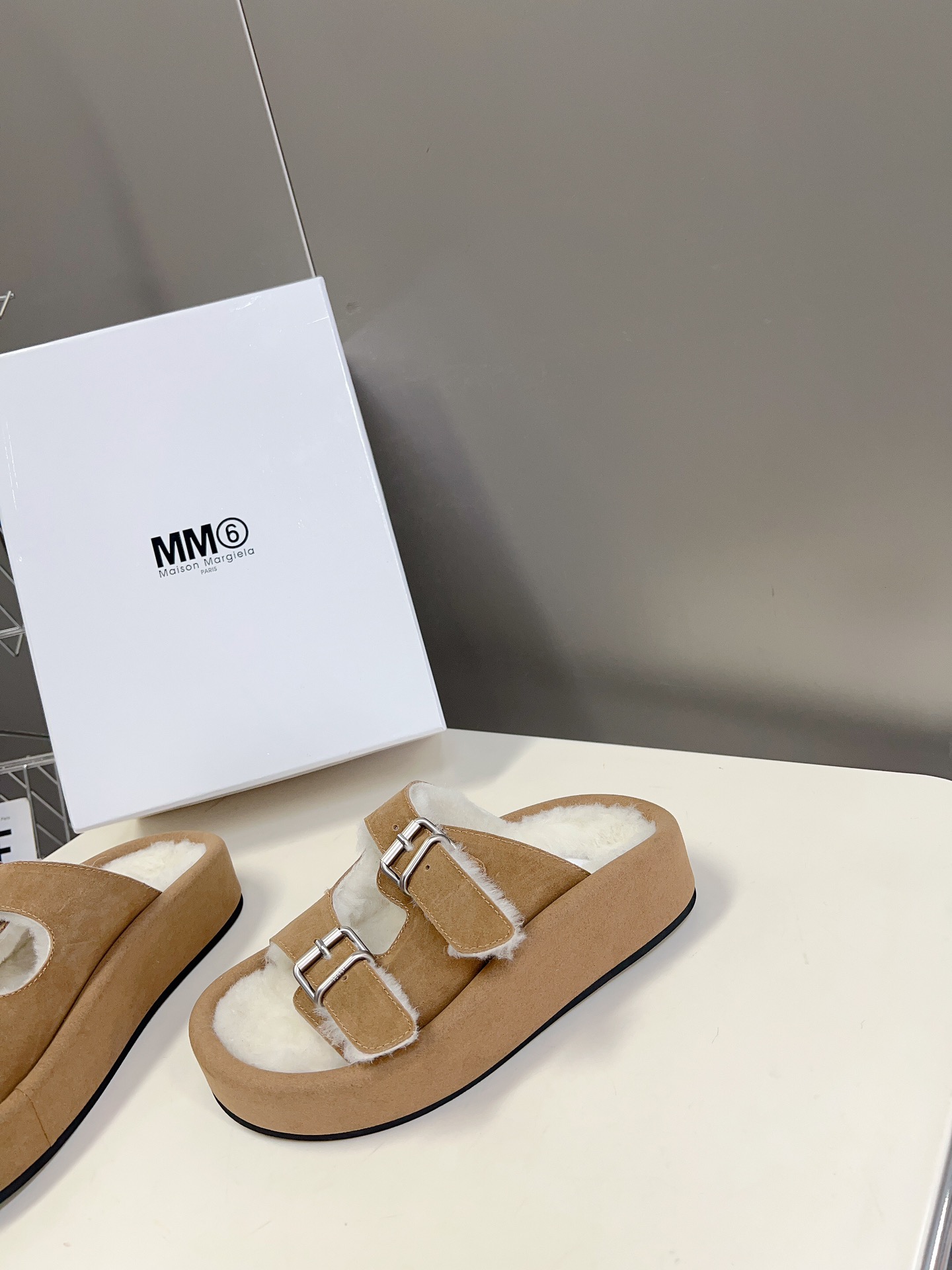 MM6厚底羊毛拖MaisonMargiela！大热时尚风慵懒风系列Mm6MaisonMargiela的实