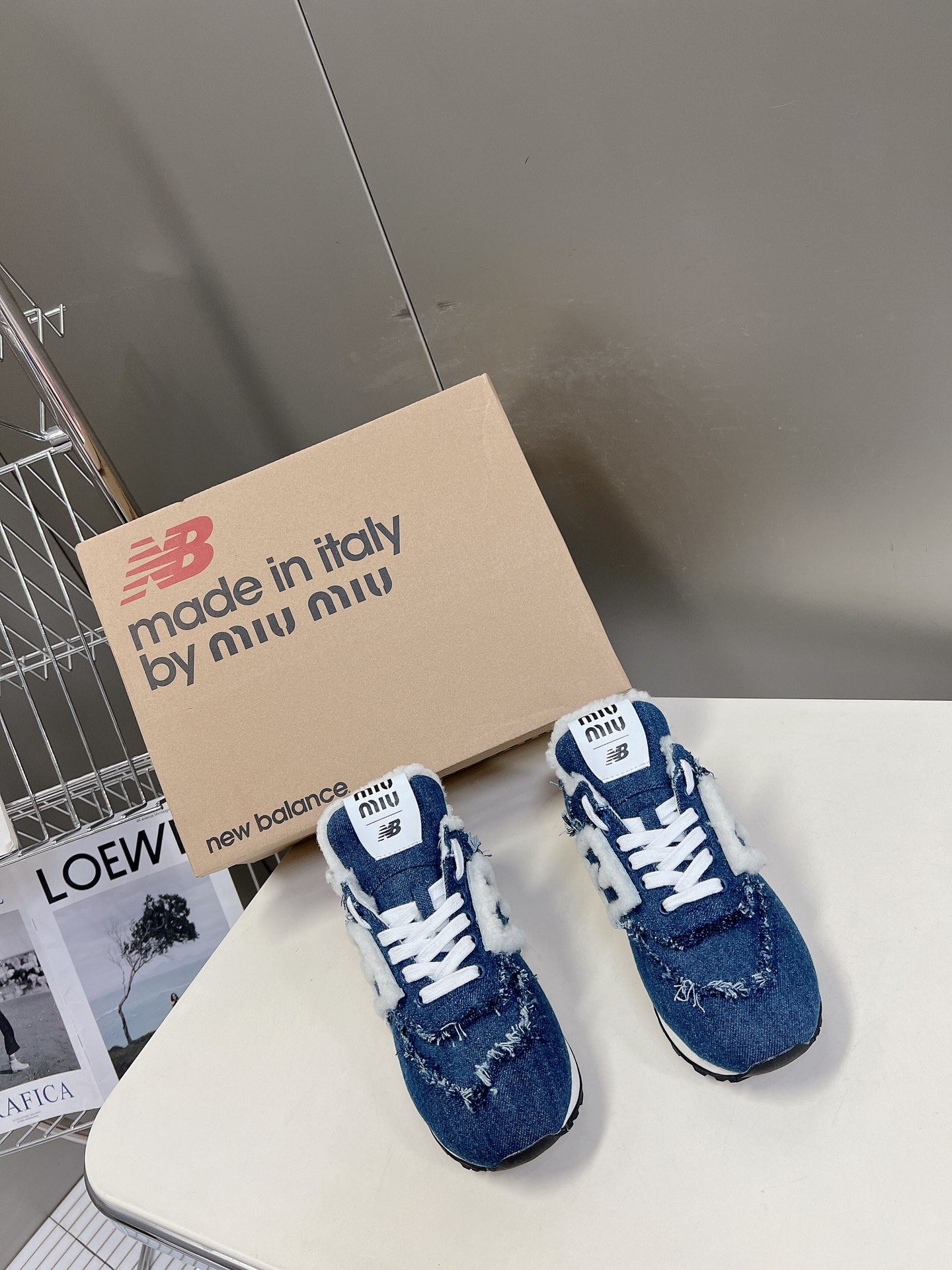 MiuMiu️NewBalance574联名系列各大品牌都热衷于跨界联名缪缪这次联名诚意满满非常有亮点️