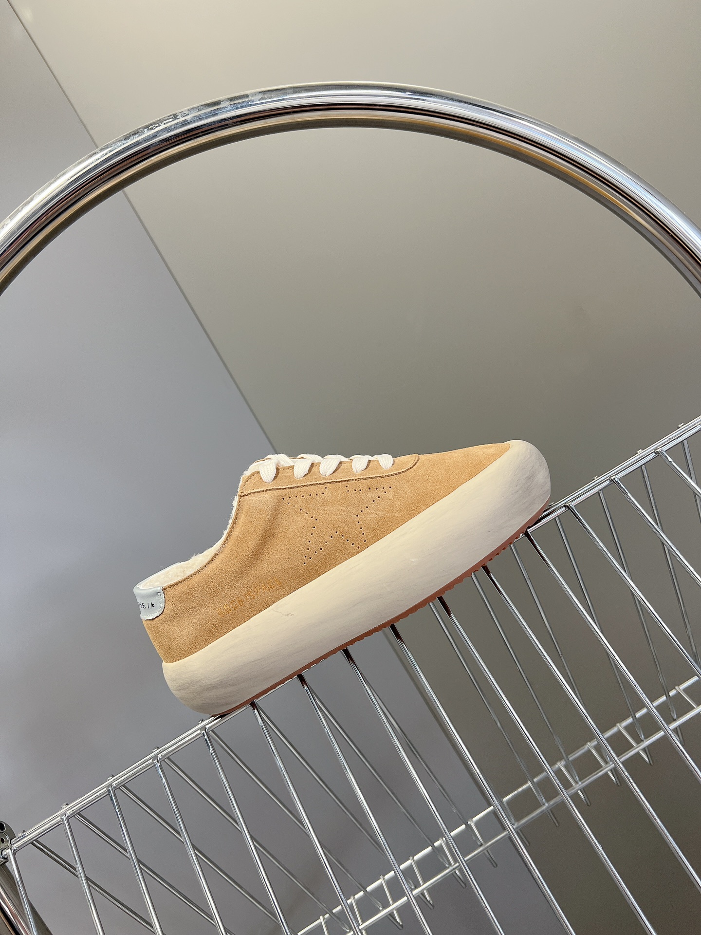 [Golden Goose Women