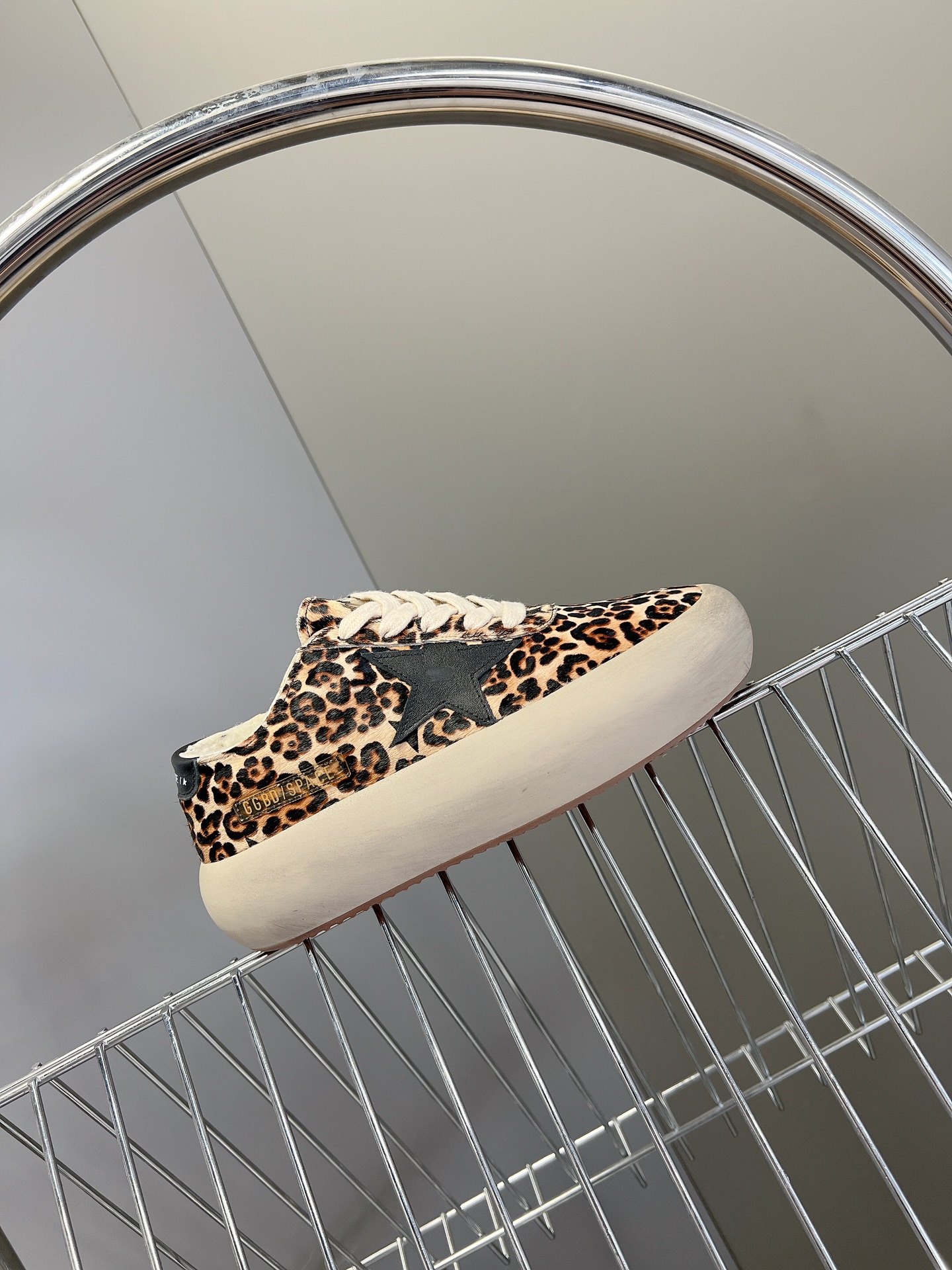 [Golden Goose Women