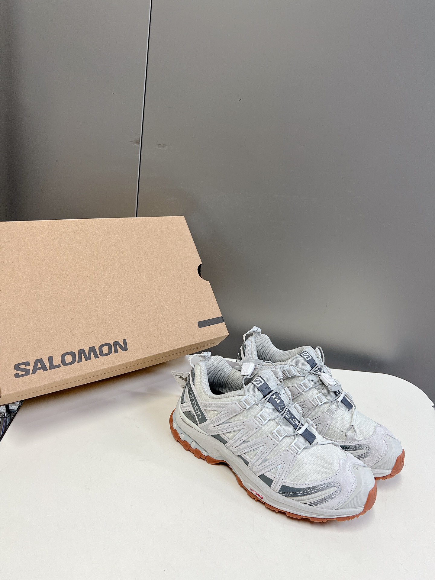 SalomonXAPRO3DADV萨洛蒙户外越野跑鞋鞋面采用SENSIFIT贴合技术全方位贴合包裹脚型鞋