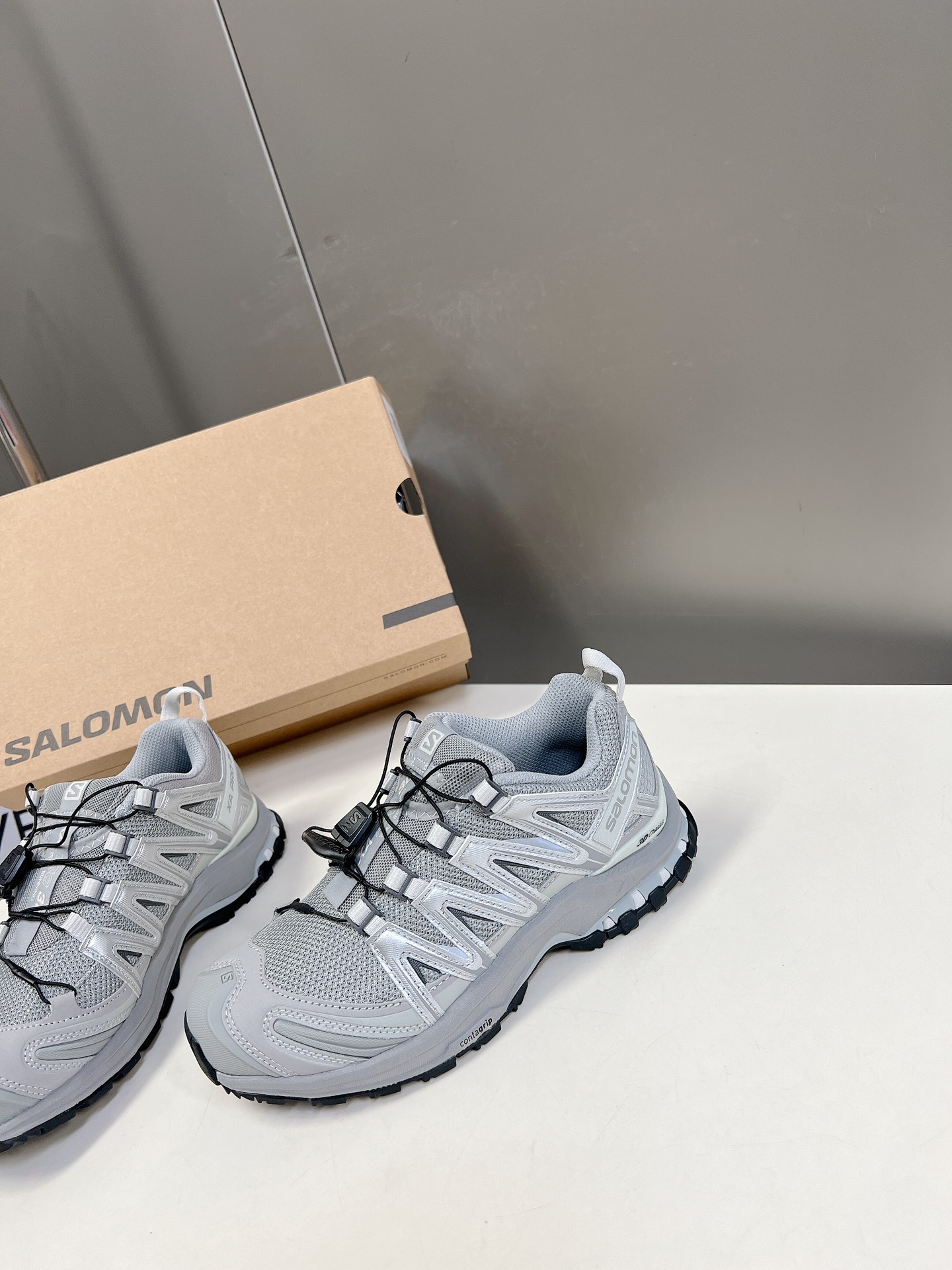 SalomonXAPRO3DADV萨洛蒙户外越野跑鞋鞋面采用SENSIFIT贴合技术全方位贴合包裹脚型鞋