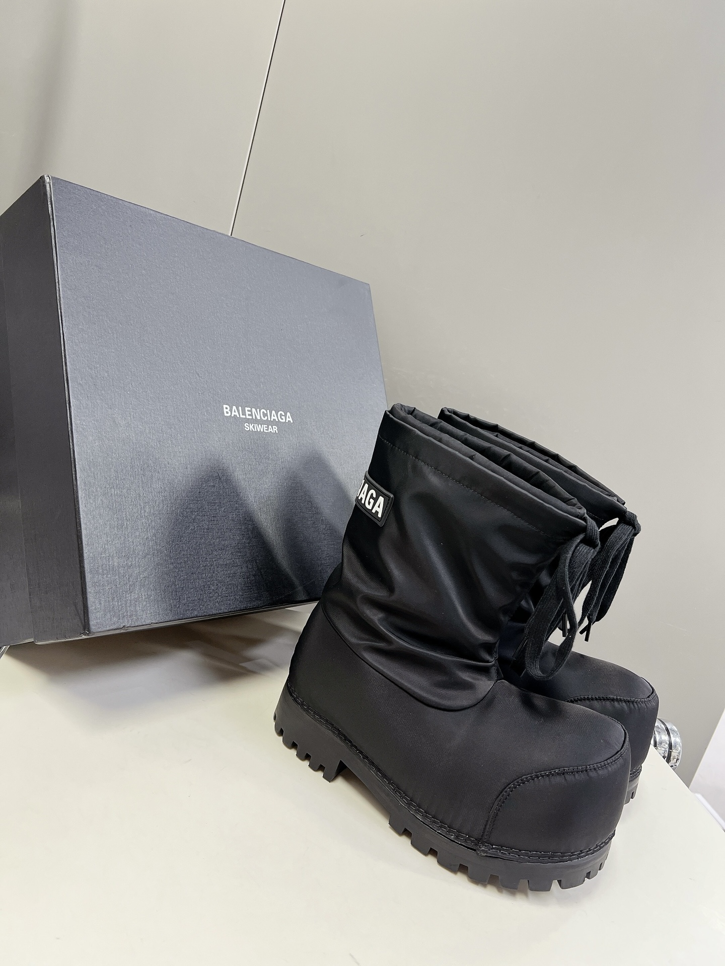 男10BALENCIAGA巴黎世家滑雪系列skiwear最新款情侣阿拉斯加雪地靴正品RMB9710购入开