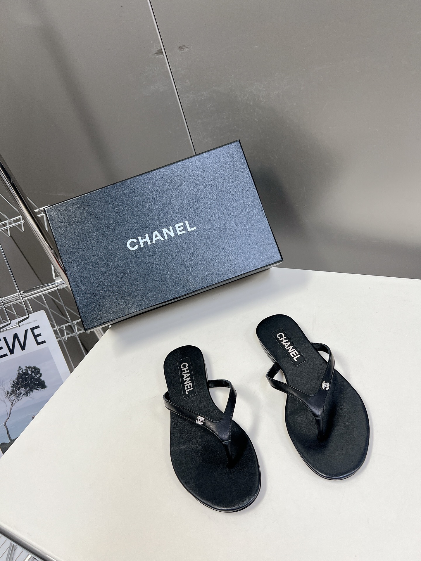 Chanel Scarpe Infradito Pantofole Pelle bovina Cuoio genuino di pecora Collezione Primavera/Estate