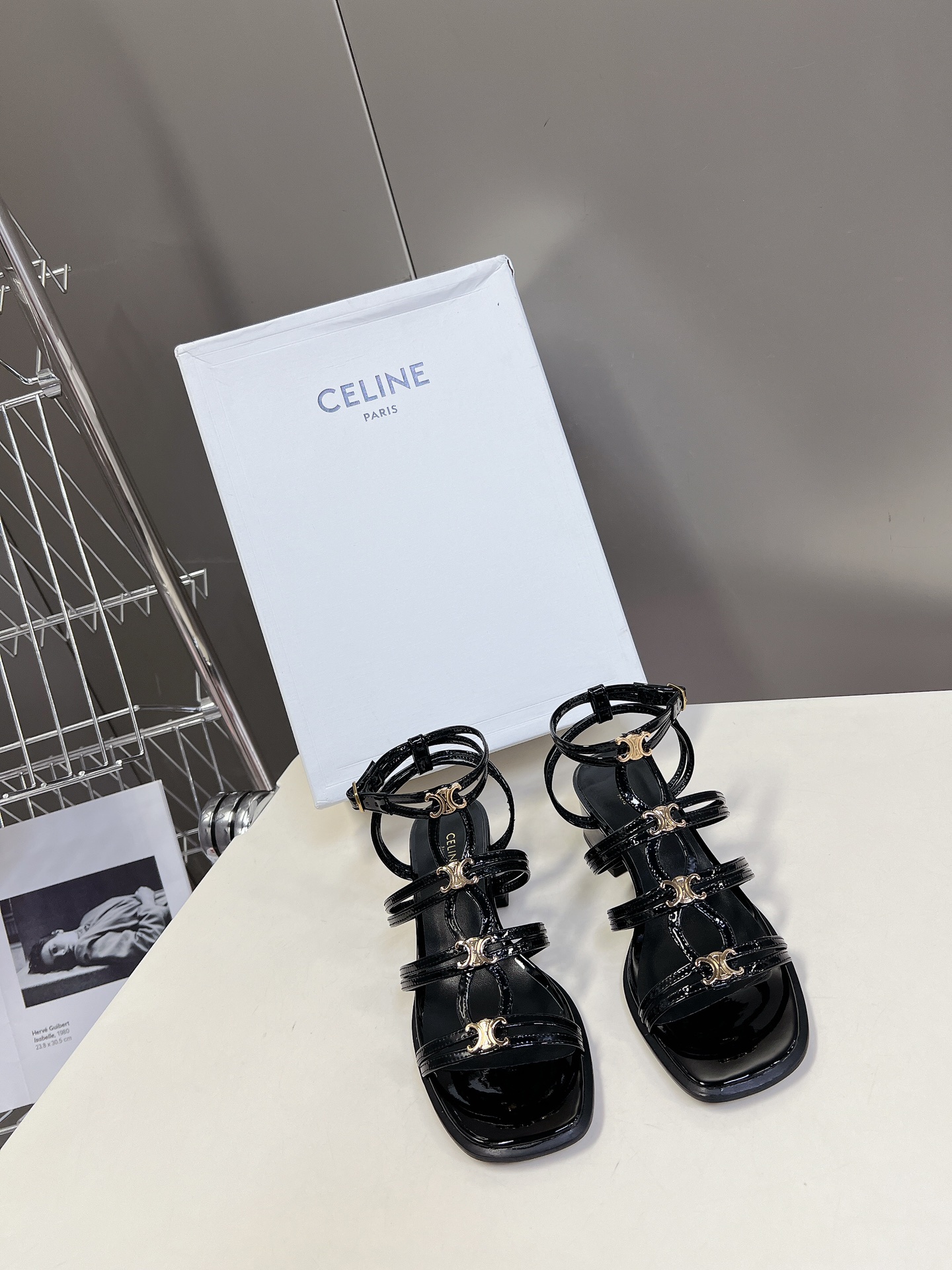 2024 réplicas de lujo
 Celine Zapatos Sandalias Cuero vaca Piel fetal Dermis Colección primavera – verano Vintage