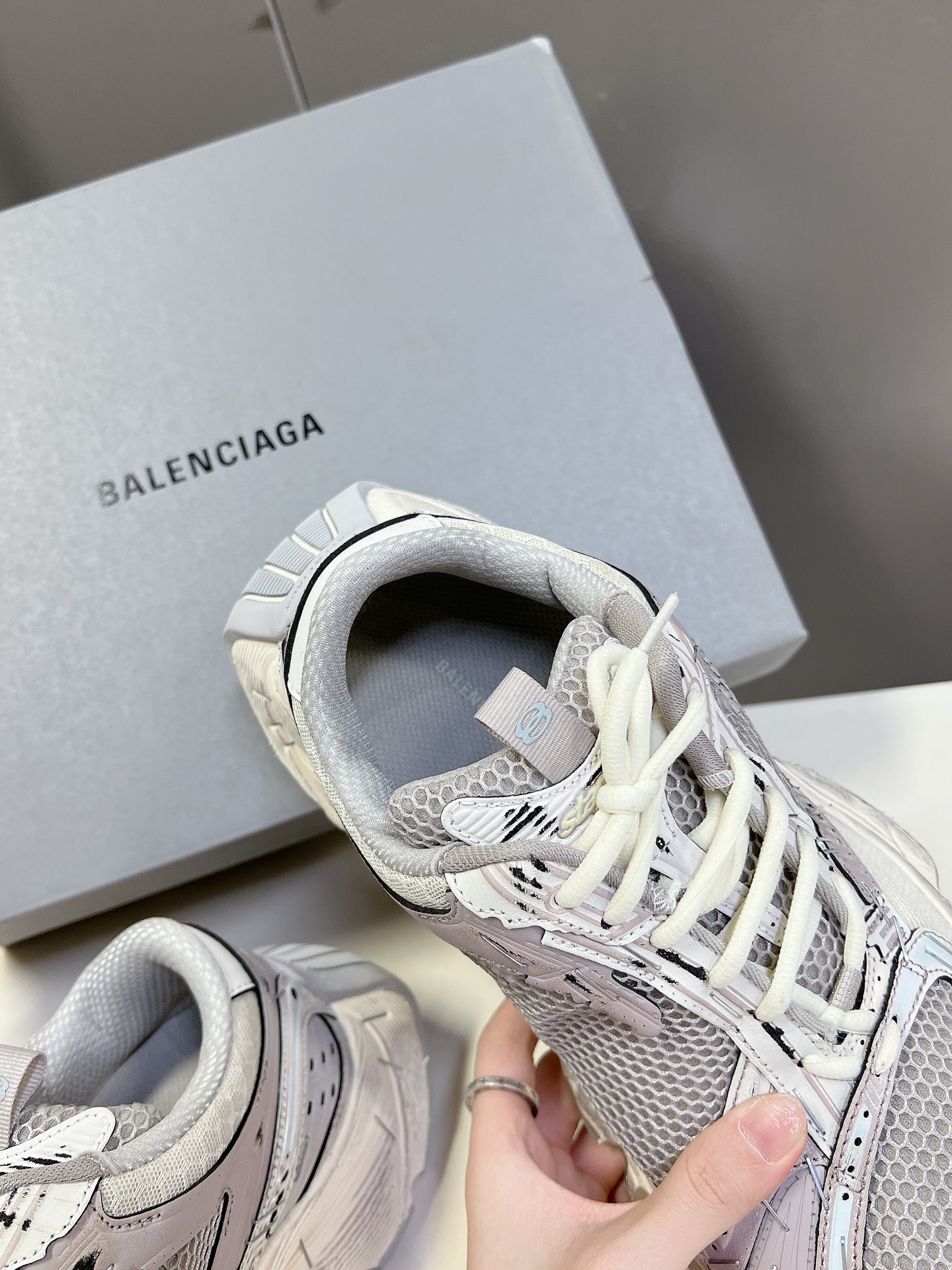 纯原版本BalenciagaStapler巴黎世家十四代又名订书机情侣款！秋冬系列官方同步在延续Bale