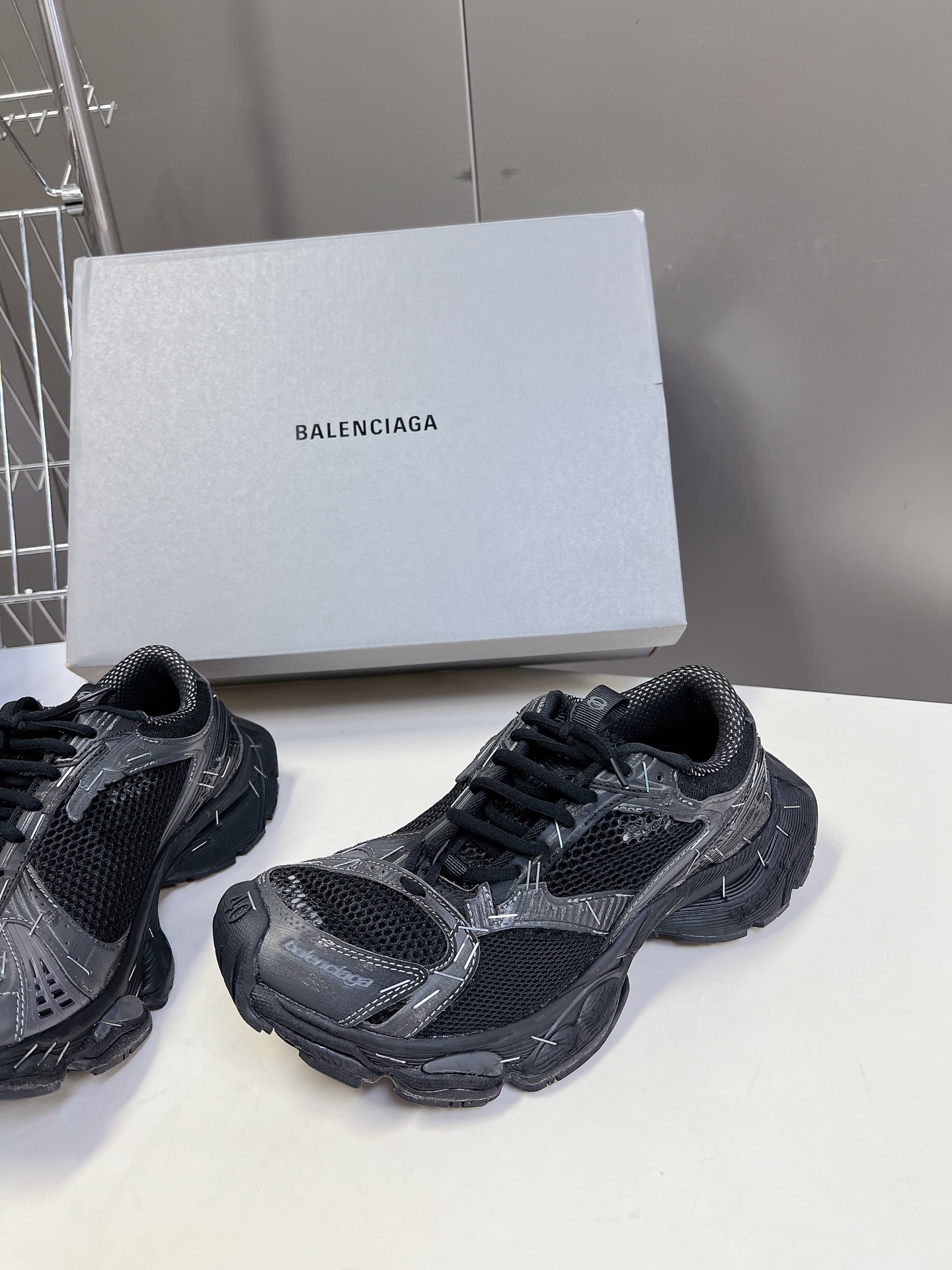 纯原版本BalenciagaStapler巴黎世家十四代又名订书机情侣款！秋冬系列官方同步在延续Bale