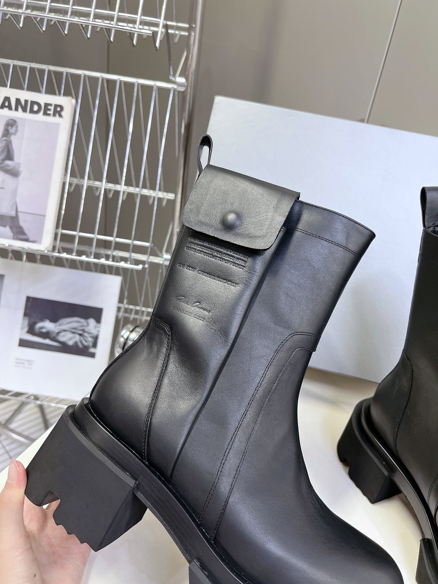 Rick Owens厚底 RO 欧文斯 口袋 机车靴 系列 黑色打蜡牛皮 暗黑系列 高阶风潮 ⚠️ 家族