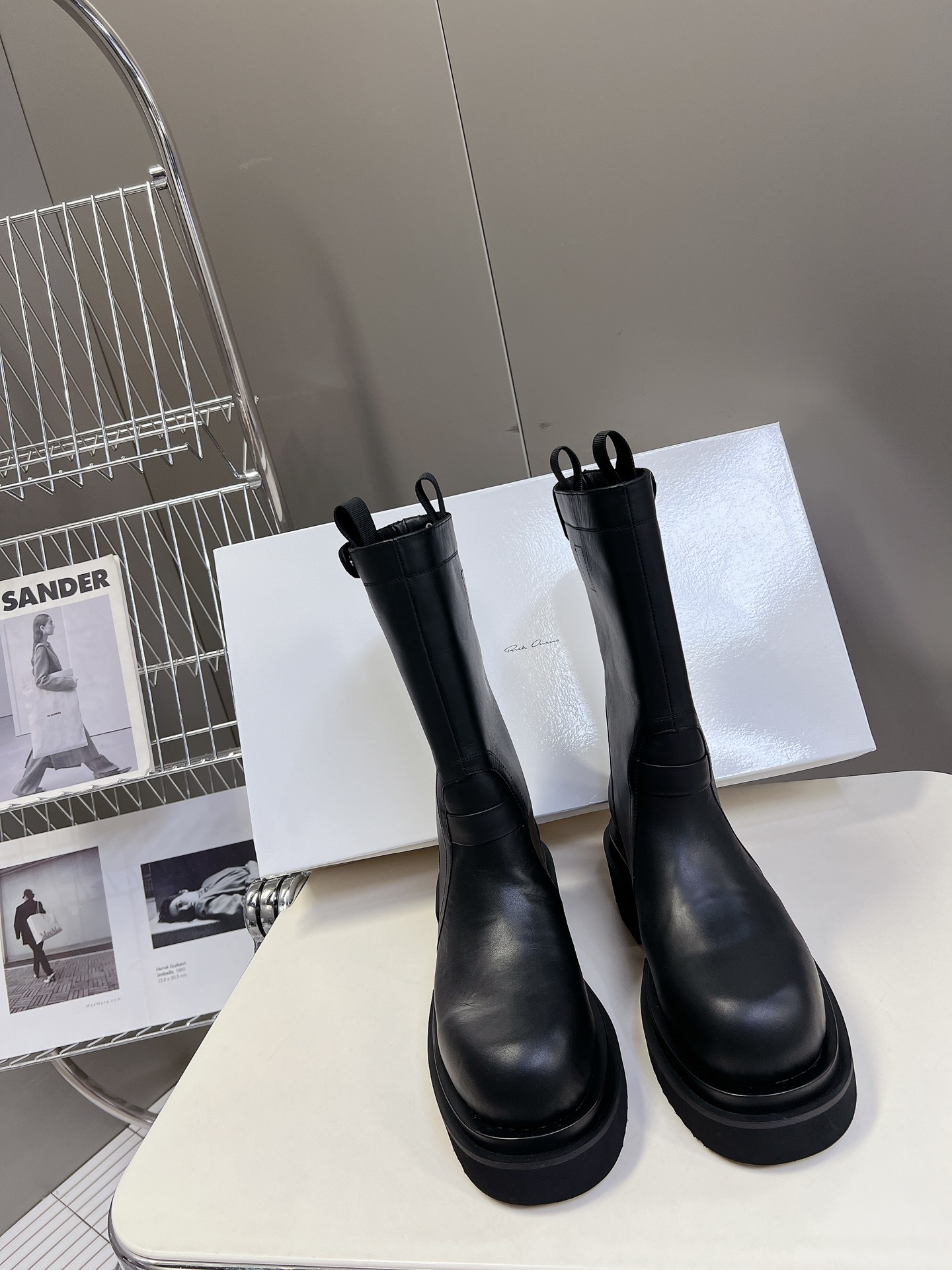 Rick Owens厚底 RO 欧文斯 牛仔钉 机车靴 系列 黑色打蜡牛皮 暗黑系列 高阶风潮 ⚠️ 家