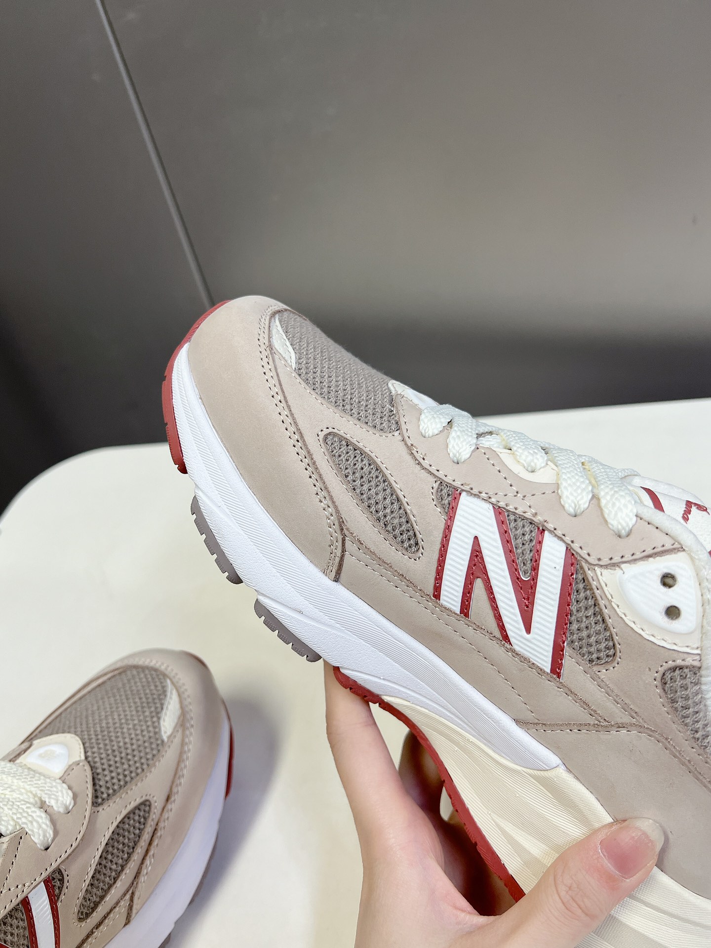 顶级版本情侣款LoroPianaxNewBalance联名款LPxNB990v6系列情侣款复古休闲运动鞋