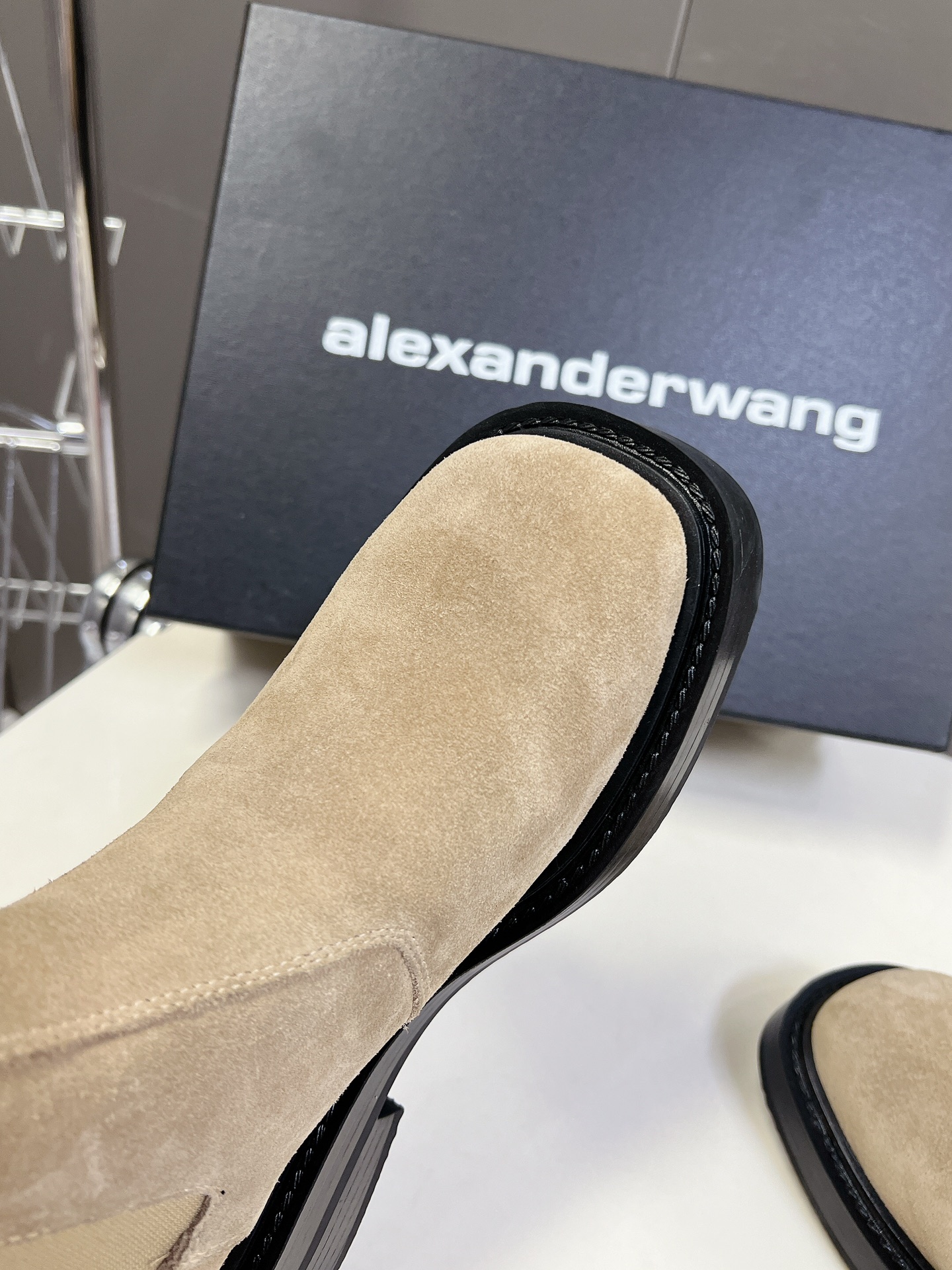 Alexanderwang压力山大王秋冬走秀款短靴jennie海莉同款又酷又辣长腿神器的腿精必备各路大博