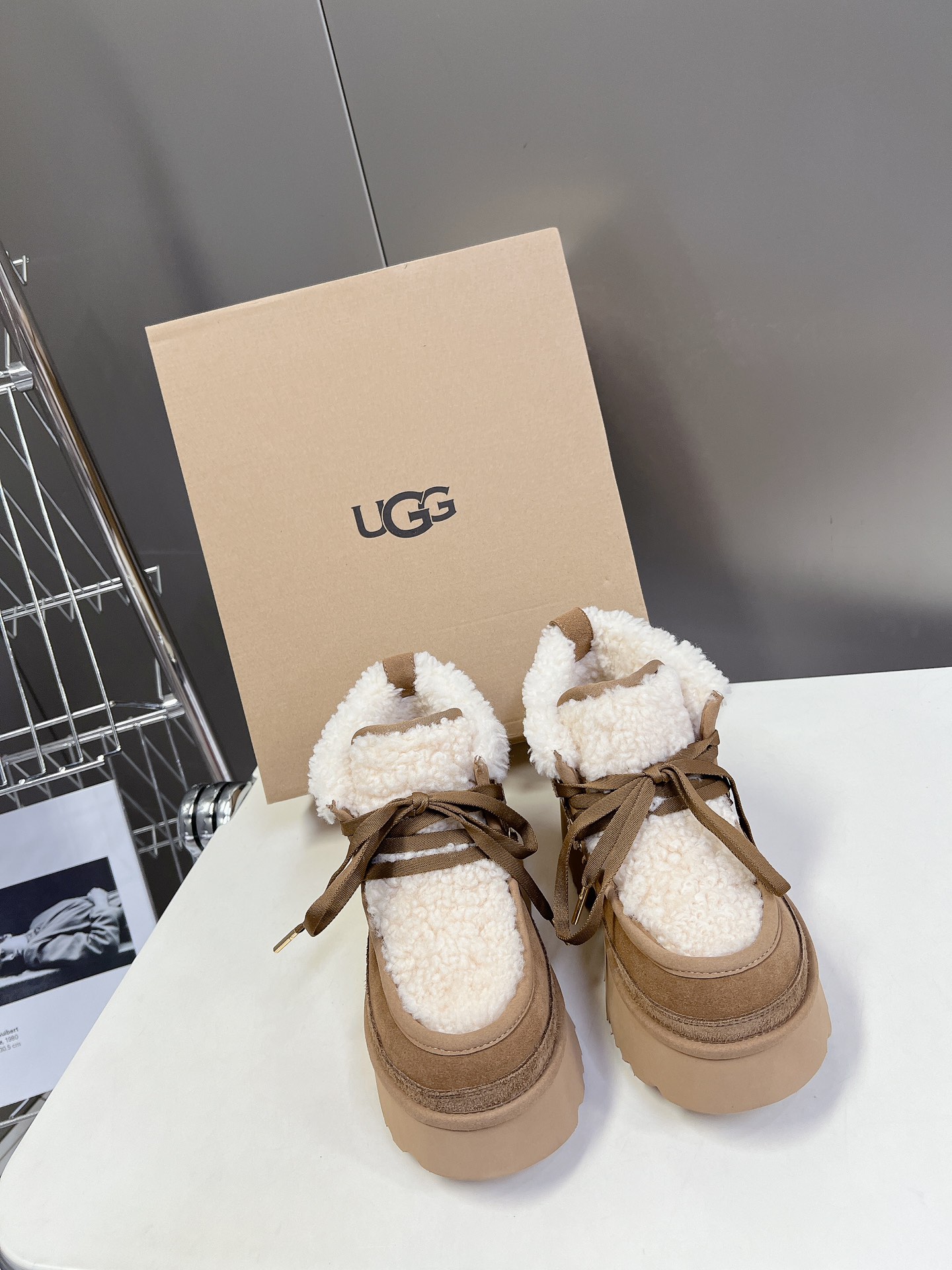 UGG Perfecto
 Botas de nieve Colección otoño – invierno