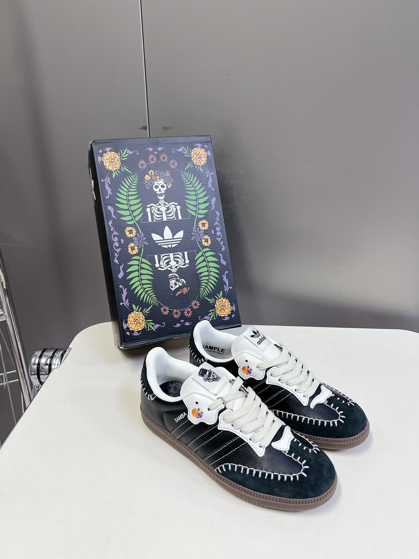 阿迪达斯AdidasoriginalsSAMBAOGDiaDeLosMuertosPack”2024亡