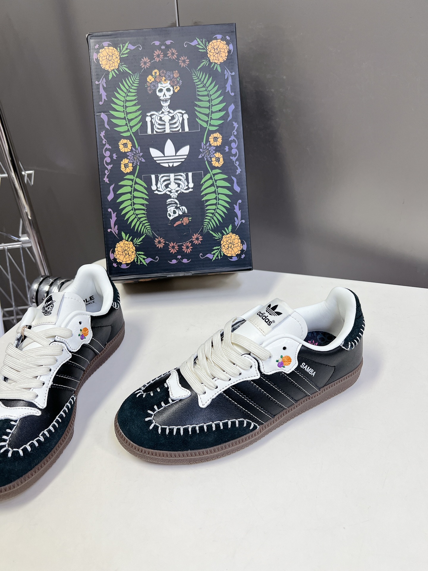 阿迪达斯AdidasoriginalsSAMBAOGDiaDeLosMuertosPack”2024亡