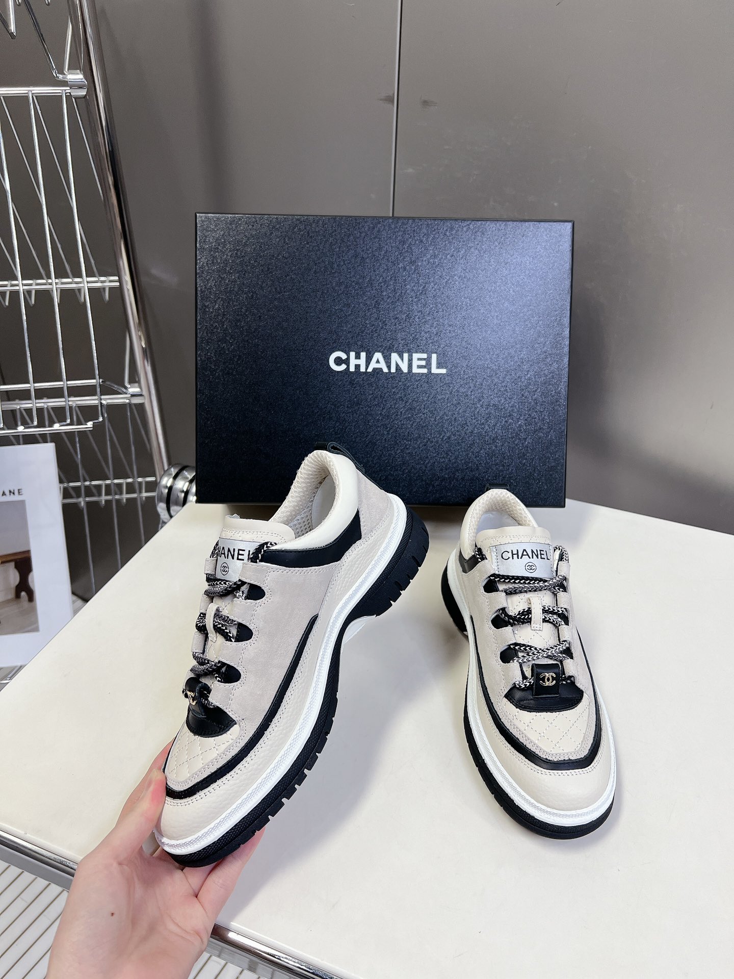 Chanel香奈儿最新25C休闲运动鞋原版模具定制无敌漂亮又好穿绝对仙女款超级舒服配色高级耐看百搭率性的