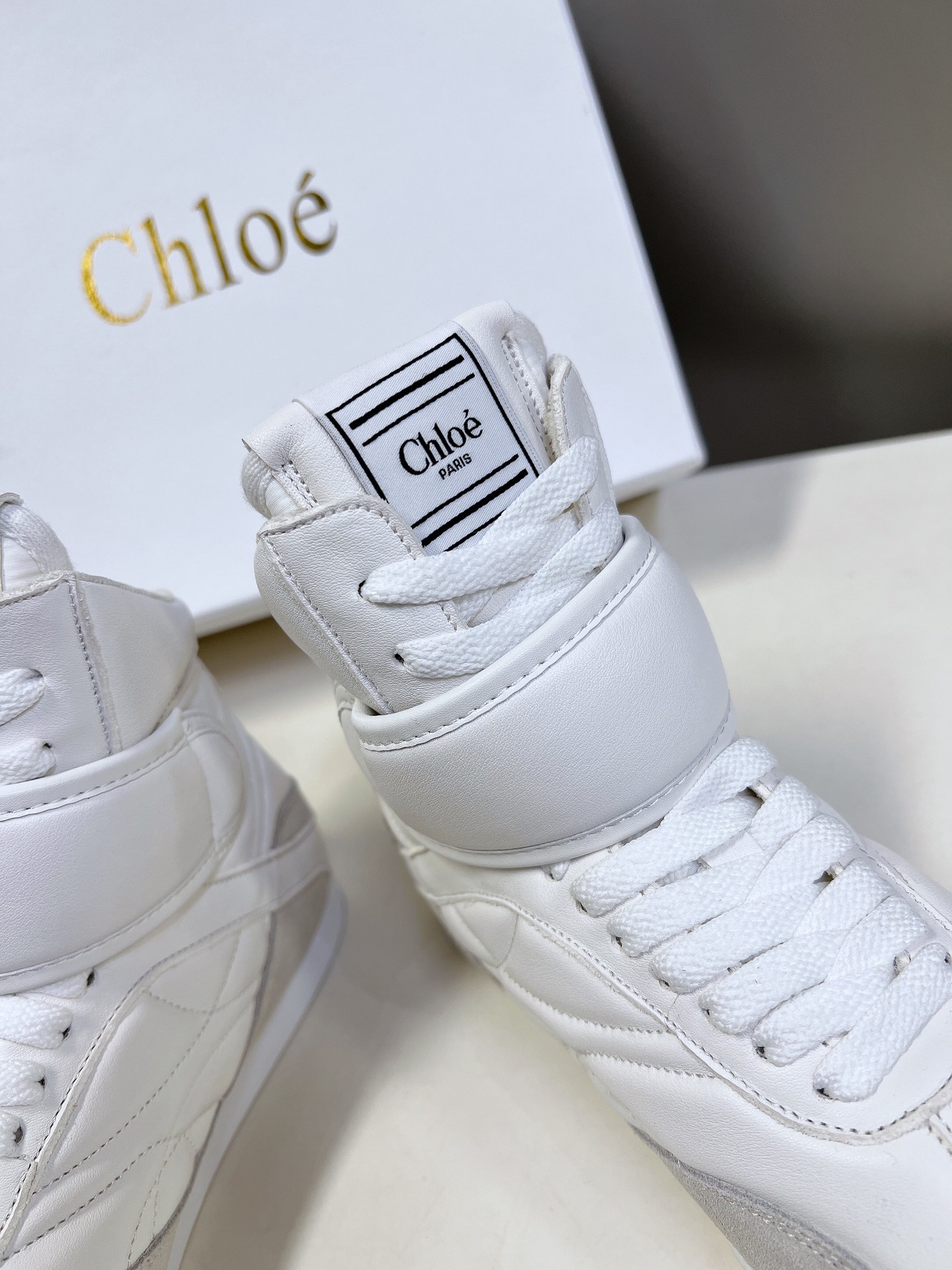 Chloe克洛伊/蔻依25春夏新款德训鞋原版鞋底全手工穿线所有的位置刚刚好网红爆款顶级休闲度假系列大咖网