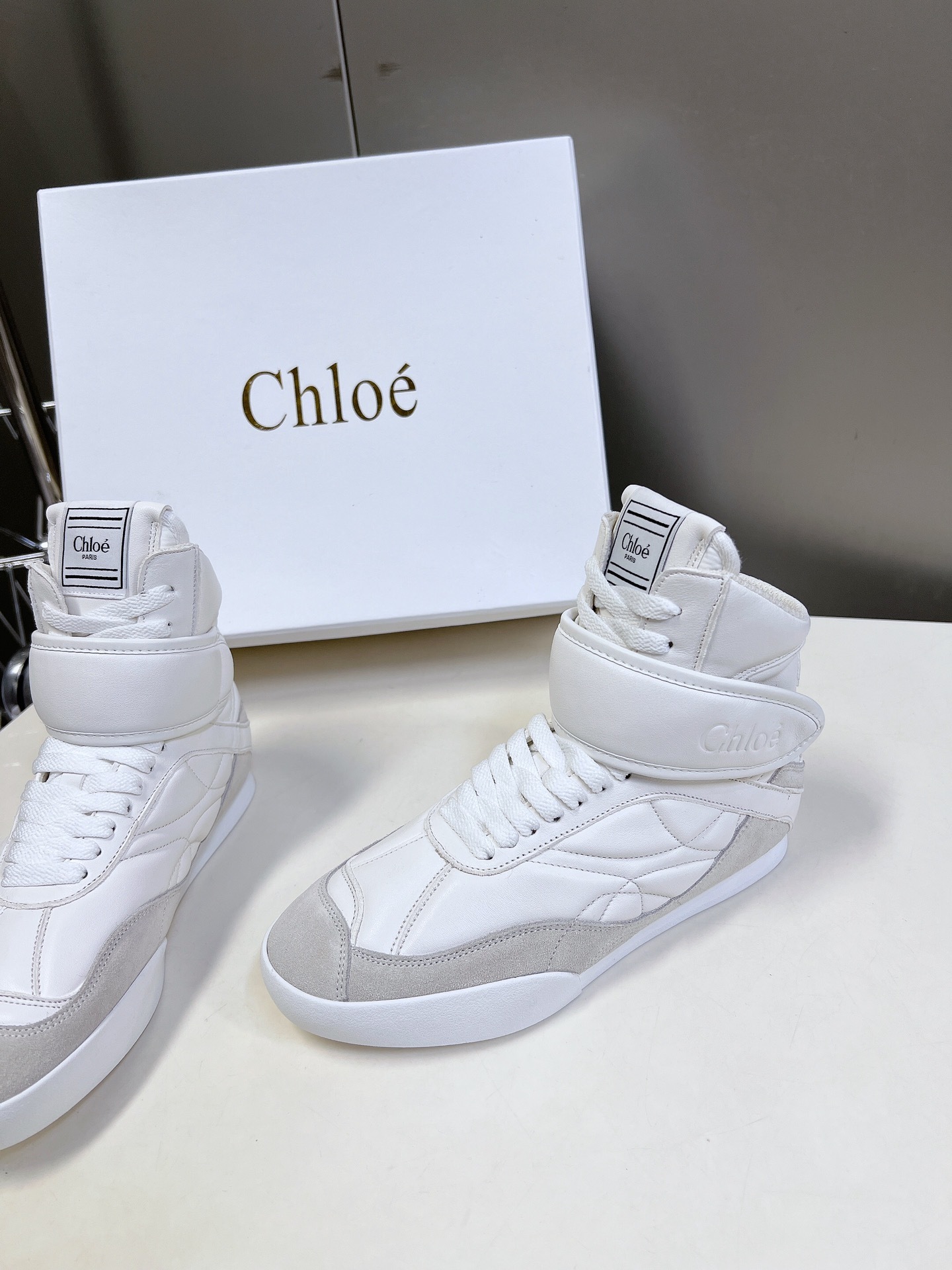 Chloe克洛伊/蔻依25春夏新款德训鞋原版鞋底全手工穿线所有的位置刚刚好网红爆款顶级休闲度假系列大咖网