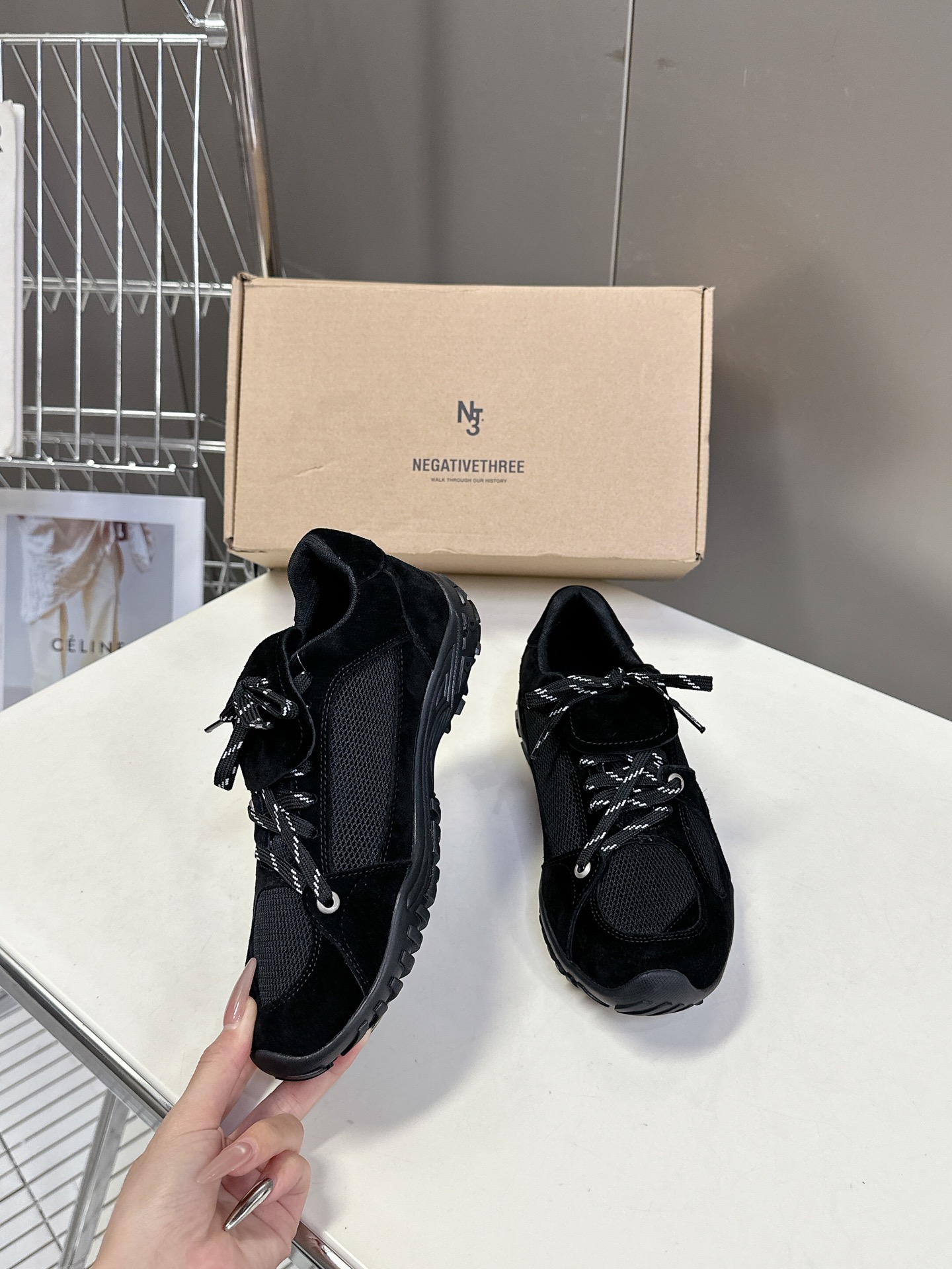 Negativethree(nt3)韩国设计师品牌机能运动鞋 原版1比1复制  
韩国各大网红 明星都在