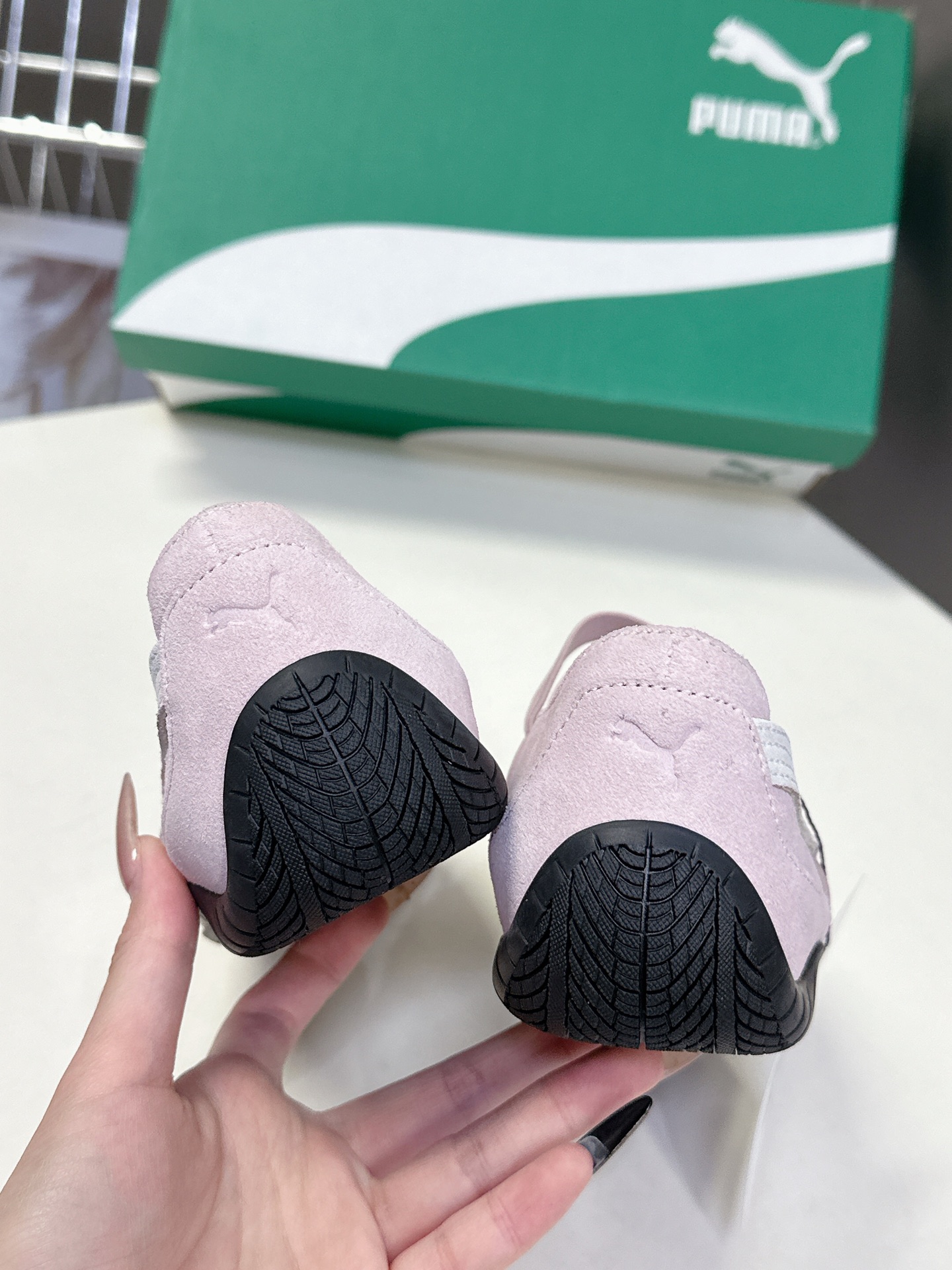  Puma 彪马春夏全新芭蕾舞运动鞋时尚与运动的完美融合

Rose朴彩英同款正品购入开发 细节可对原版