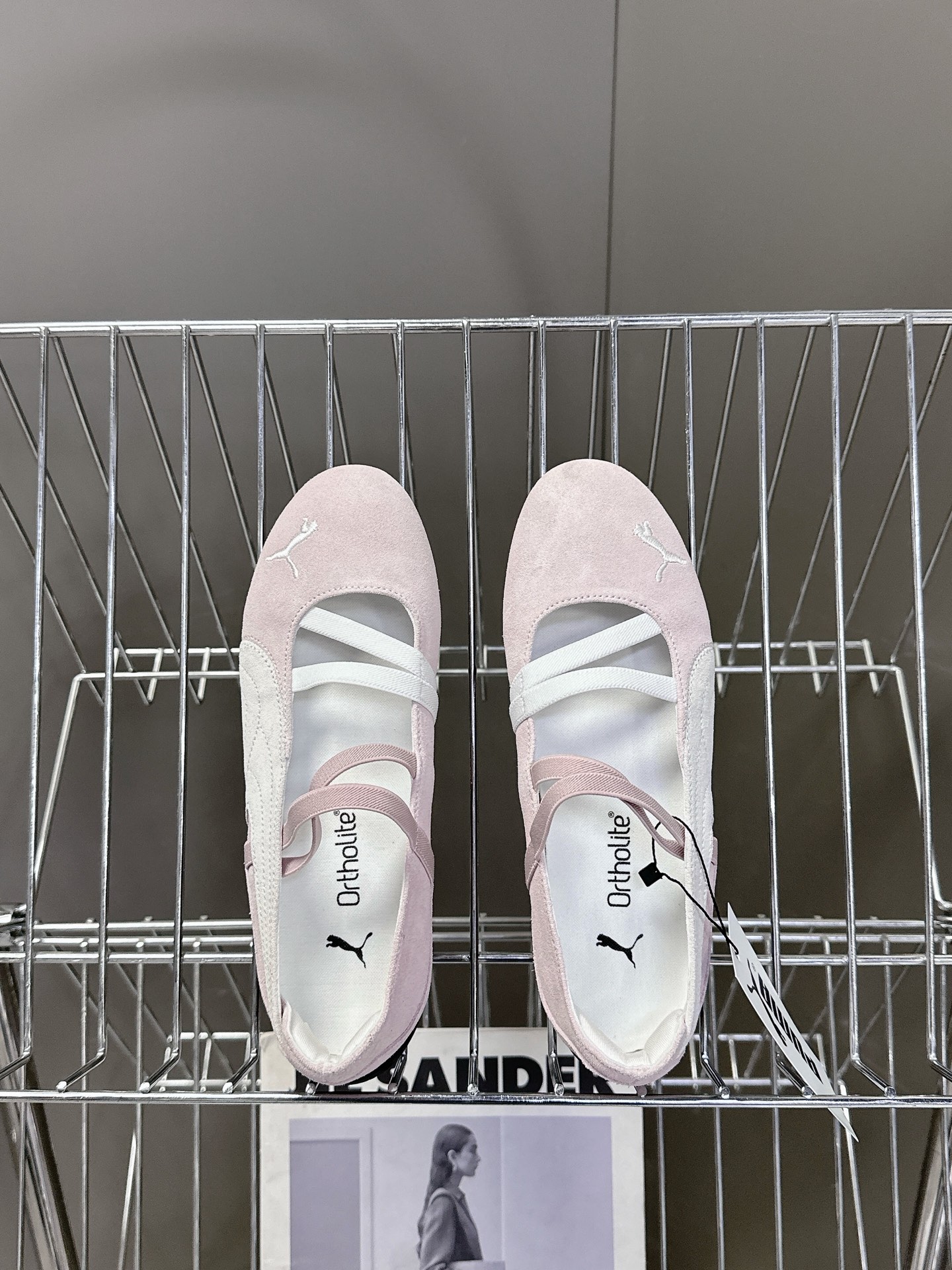  Puma 彪马春夏全新芭蕾舞运动鞋时尚与运动的完美融合

Rose朴彩英同款正品购入开发 细节可对原版