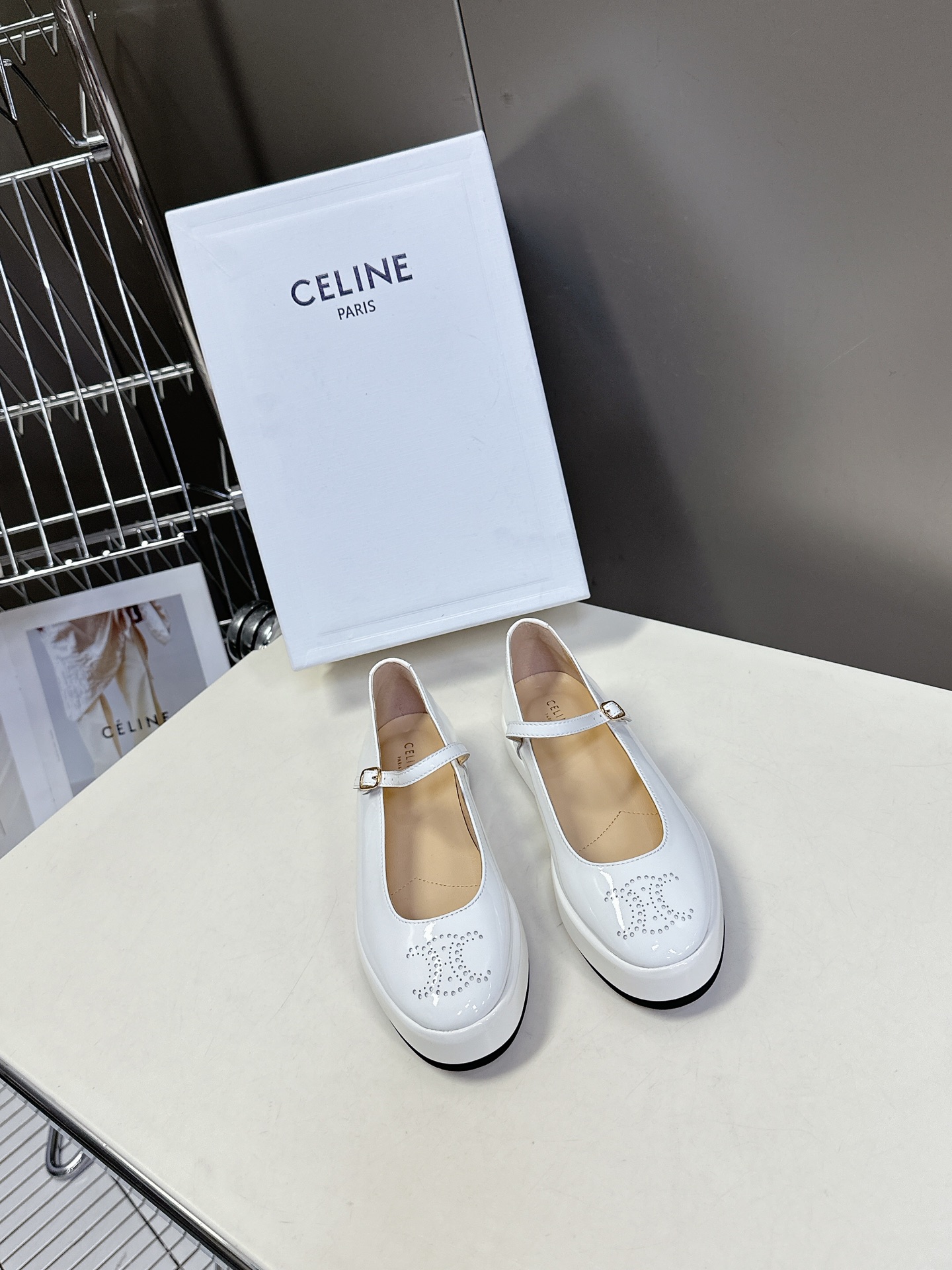  【CELINE】思琳代级别 春夏新品凯旋门复古玛丽珍鞋 进出专柜无压力，重工版，拒绝一眼假low货 原