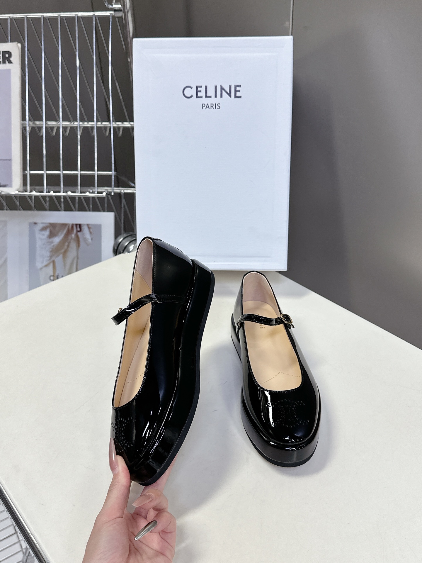  【CELINE】思琳代级别 春夏新品凯旋门复古玛丽珍鞋 进出专柜无压力，重工版，拒绝一眼假low货 原
