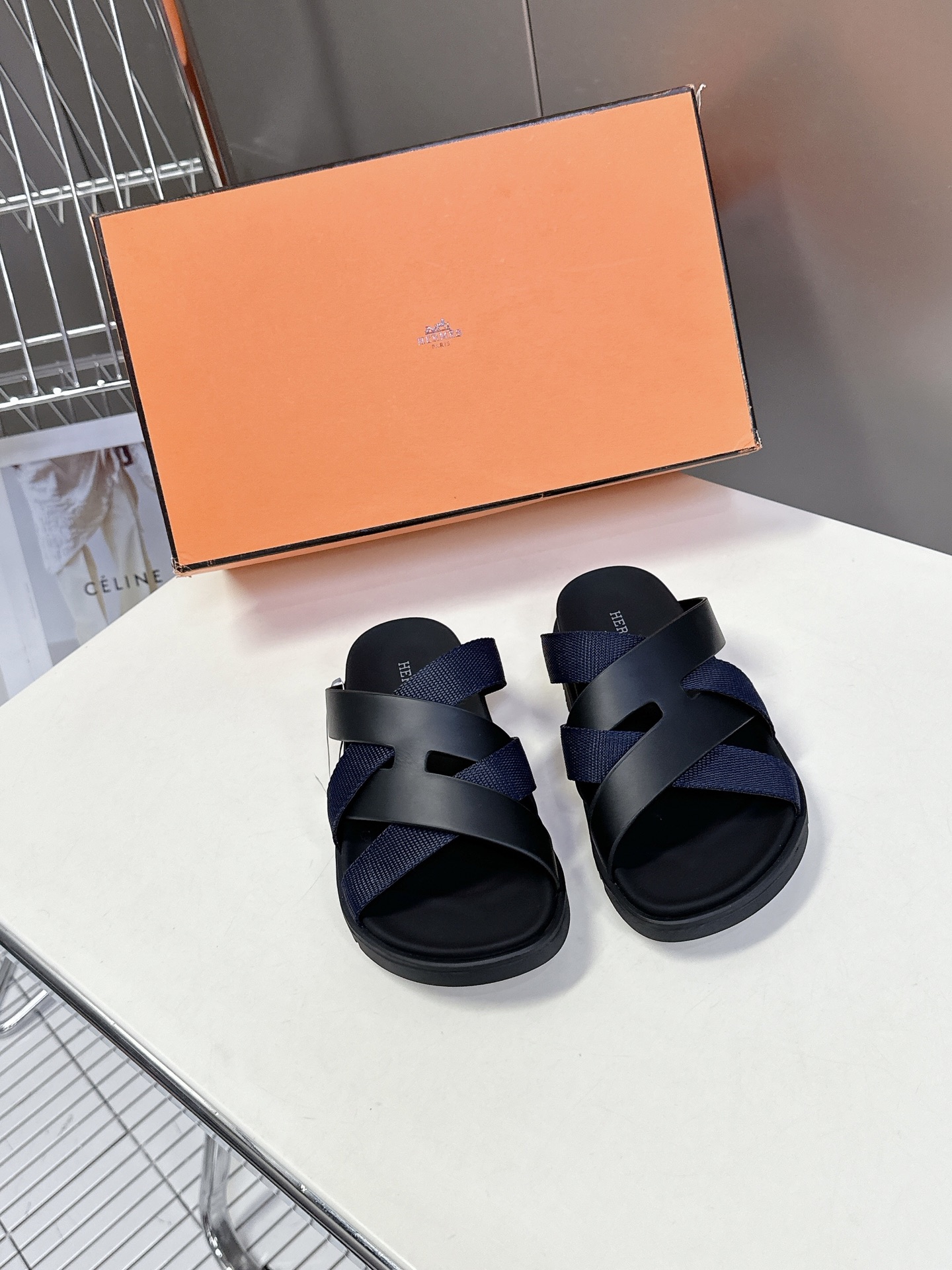 男➕10【ΗERMES 】爱马仕春夏经典情侣款二舅拖鞋 Chypre 丑萌丑萌二舅拖鞋——老头拖鞋，上脚