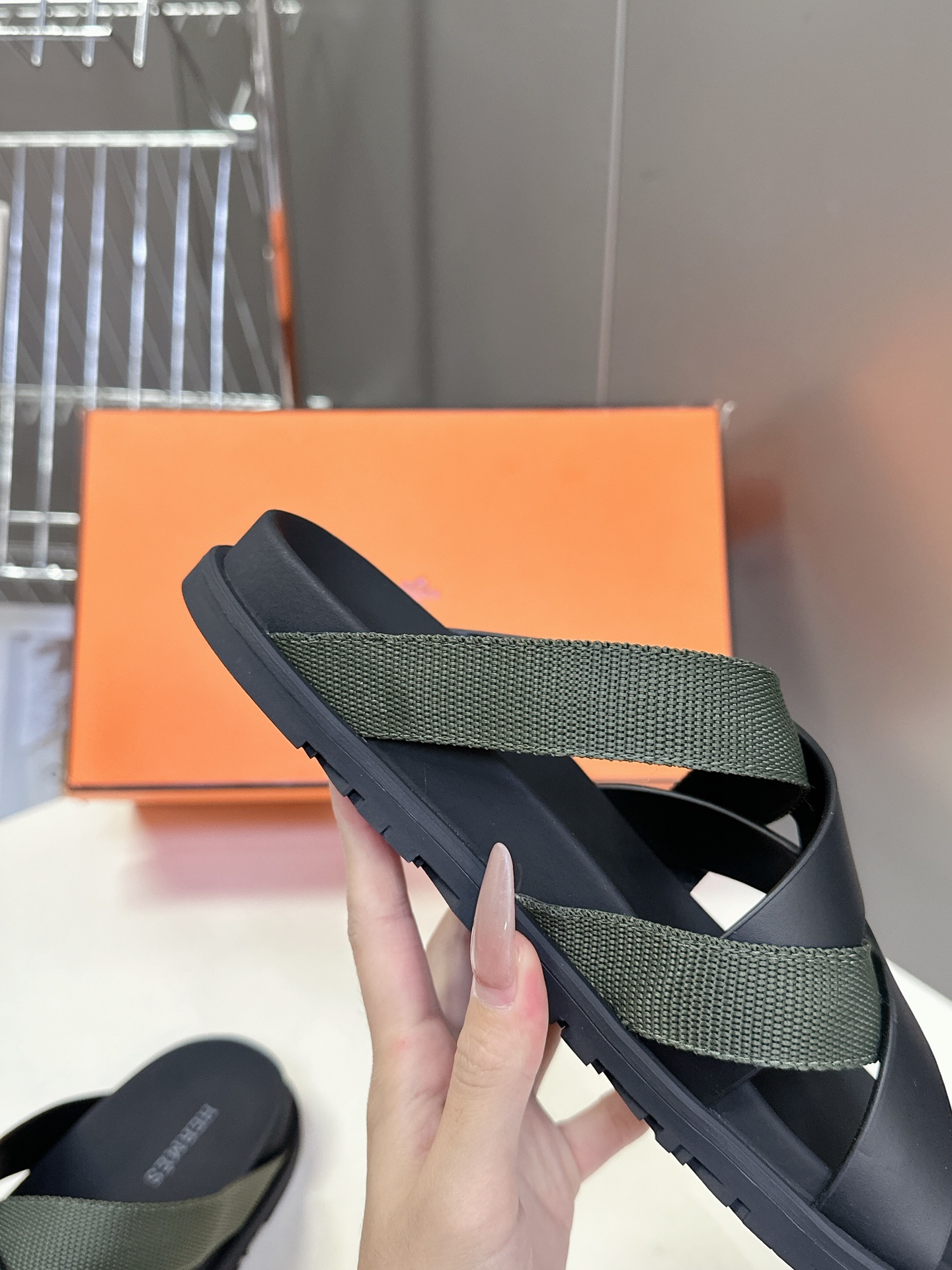 男➕10【ΗERMES 】爱马仕春夏经典情侣款二舅拖鞋 Chypre 丑萌丑萌二舅拖鞋——老头拖鞋，上脚
