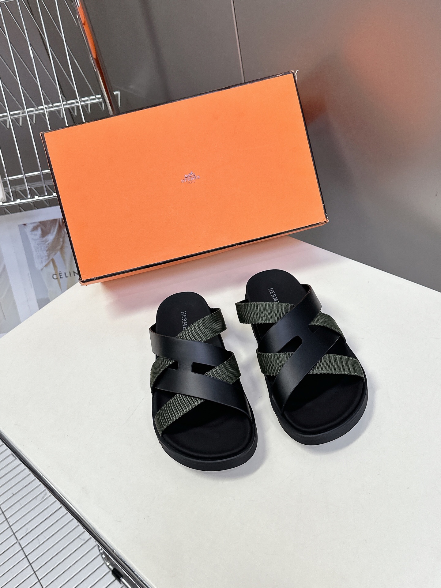 男➕10【ΗERMES 】爱马仕春夏经典情侣款二舅拖鞋 Chypre 丑萌丑萌二舅拖鞋——老头拖鞋，上脚