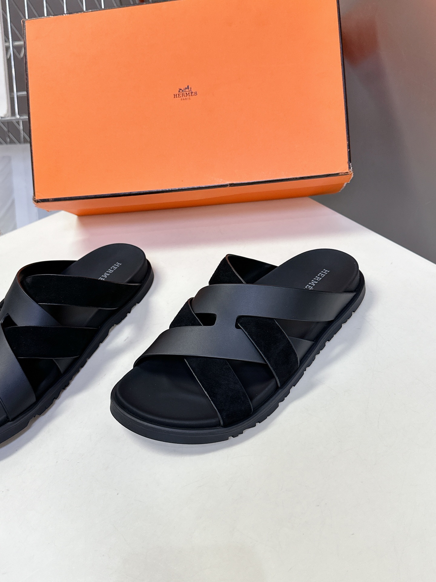 男➕10【ΗERMES 】爱马仕春夏经典情侣款二舅拖鞋 Chypre 丑萌丑萌二舅拖鞋——老头拖鞋，上脚