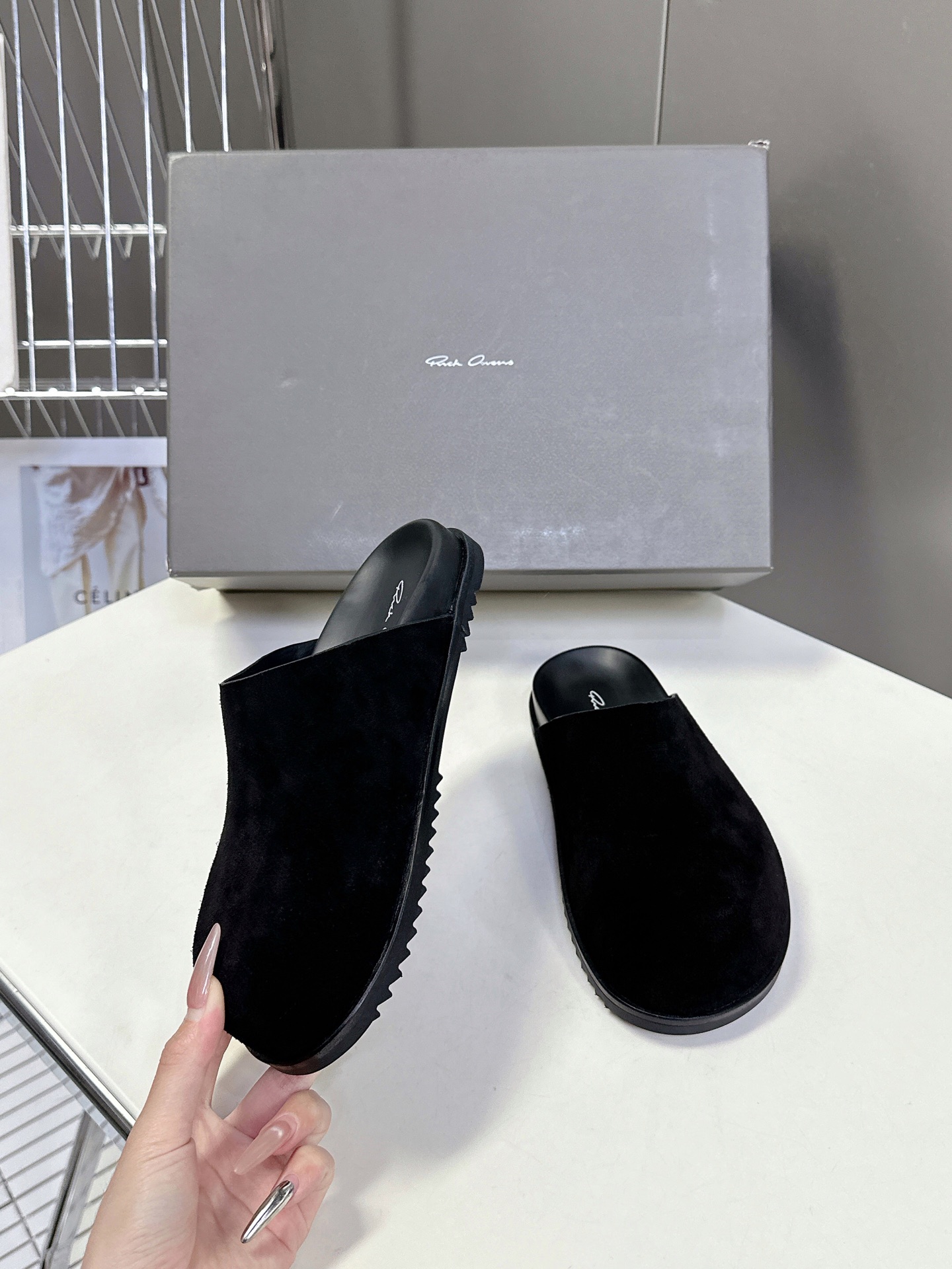  Rickowens 欧文斯疯狂绑带情侣款拖鞋 麂皮黑色 年度“鞋王”区分市面所有版本 纯手工打造纯原，