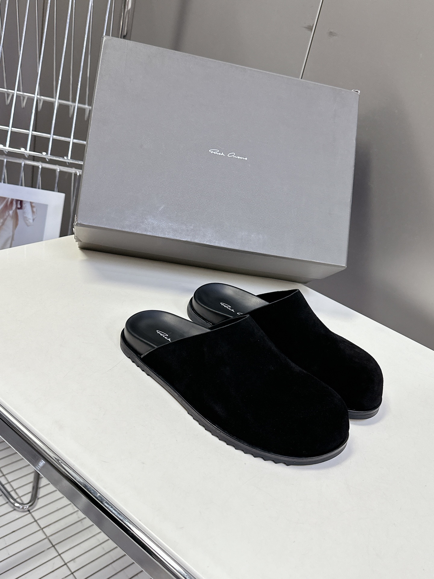  Rickowens 欧文斯疯狂绑带情侣款拖鞋 麂皮黑色 年度“鞋王”区分市面所有版本 纯手工打造纯原，