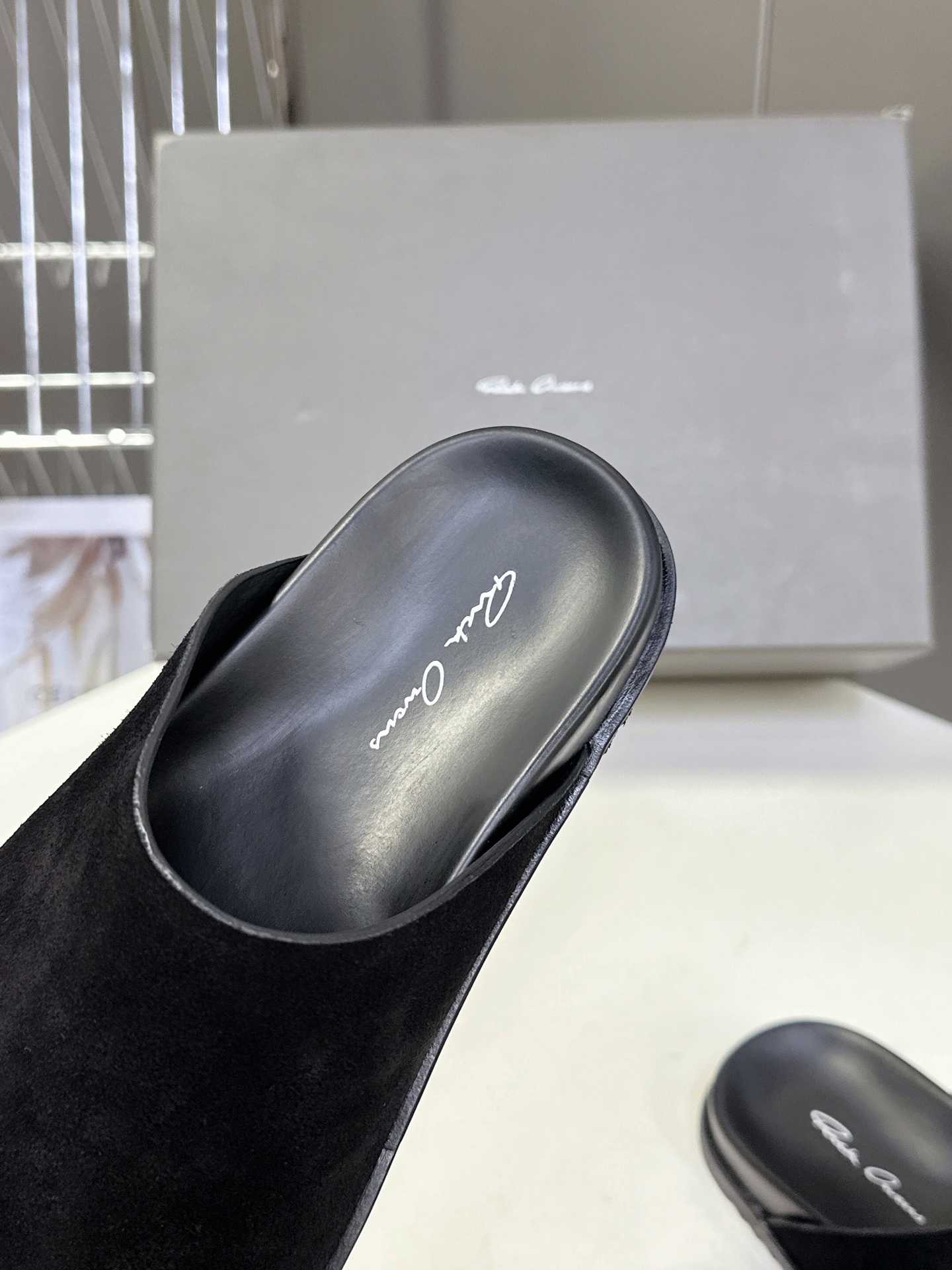  Rickowens 欧文斯疯狂绑带情侣款拖鞋 麂皮黑色 年度“鞋王”区分市面所有版本 纯手工打造纯原，