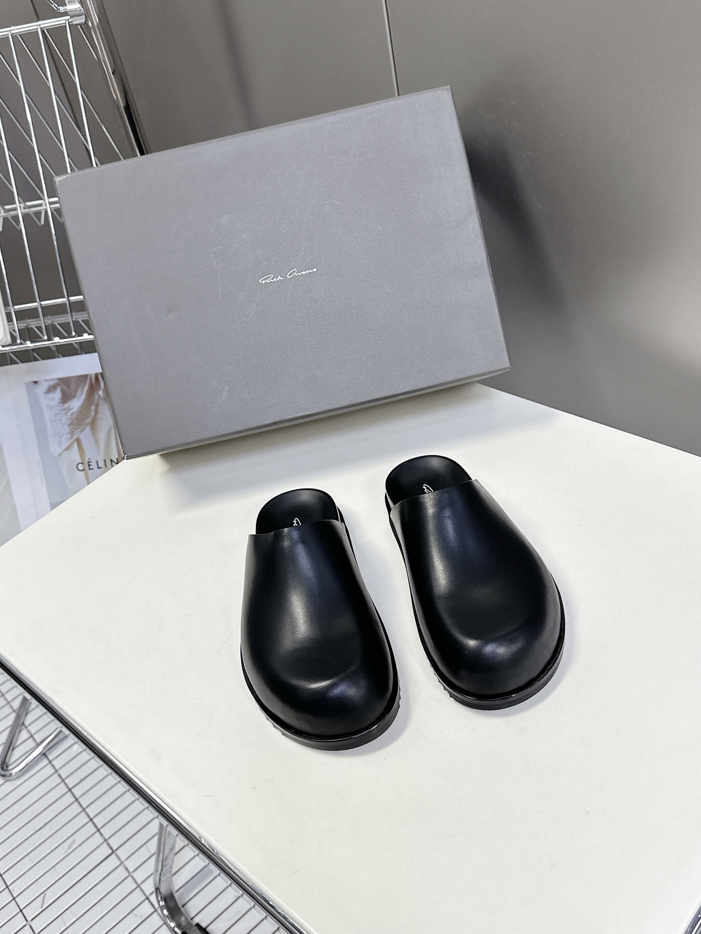  Rickowens 欧文斯疯狂绑带情侣款拖鞋 麂皮黑色 年度“鞋王”区分市面所有版本 纯手工打造纯原，
