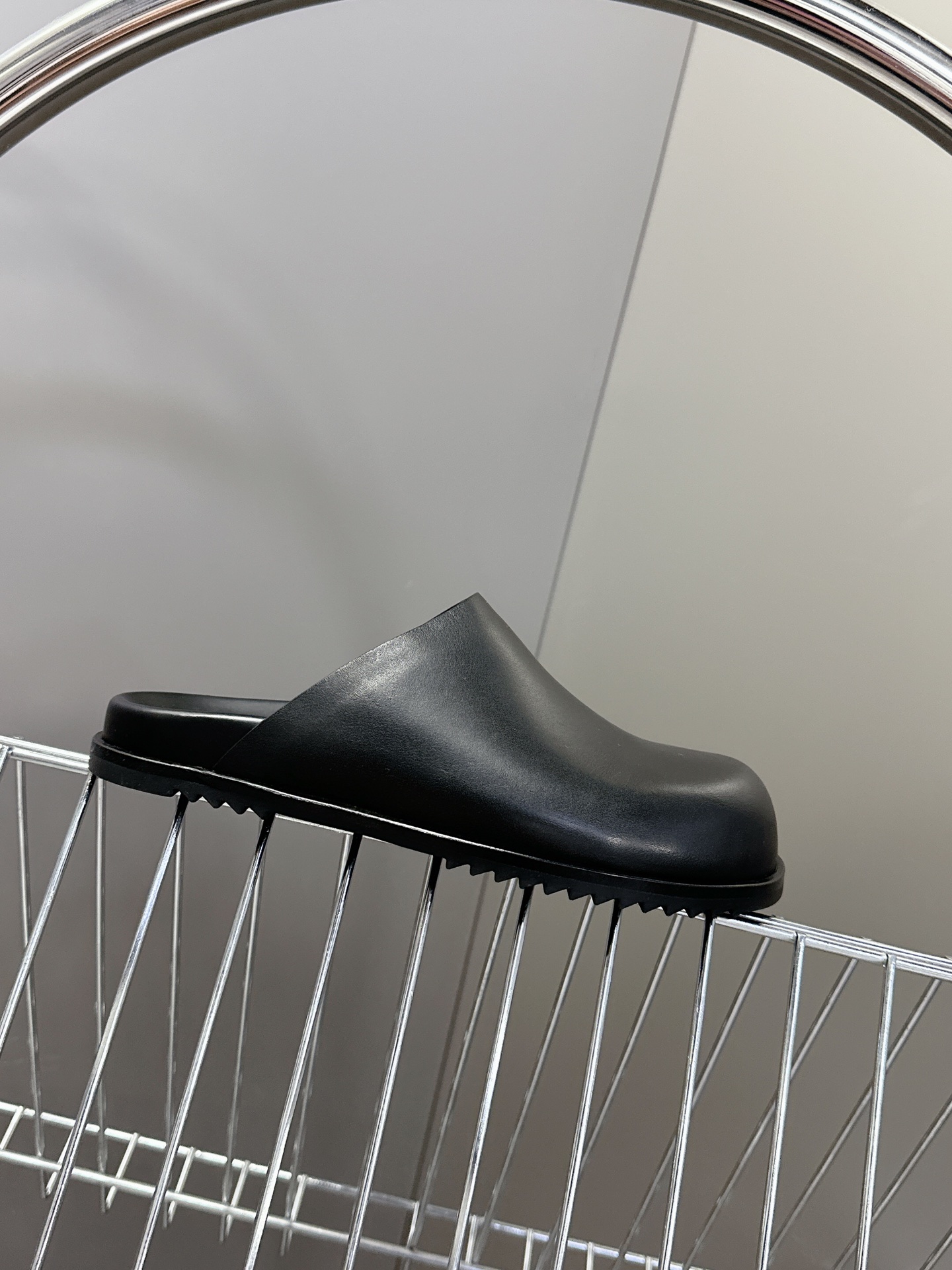  Rickowens 欧文斯疯狂绑带情侣款拖鞋 麂皮黑色 年度“鞋王”区分市面所有版本 纯手工打造纯原，