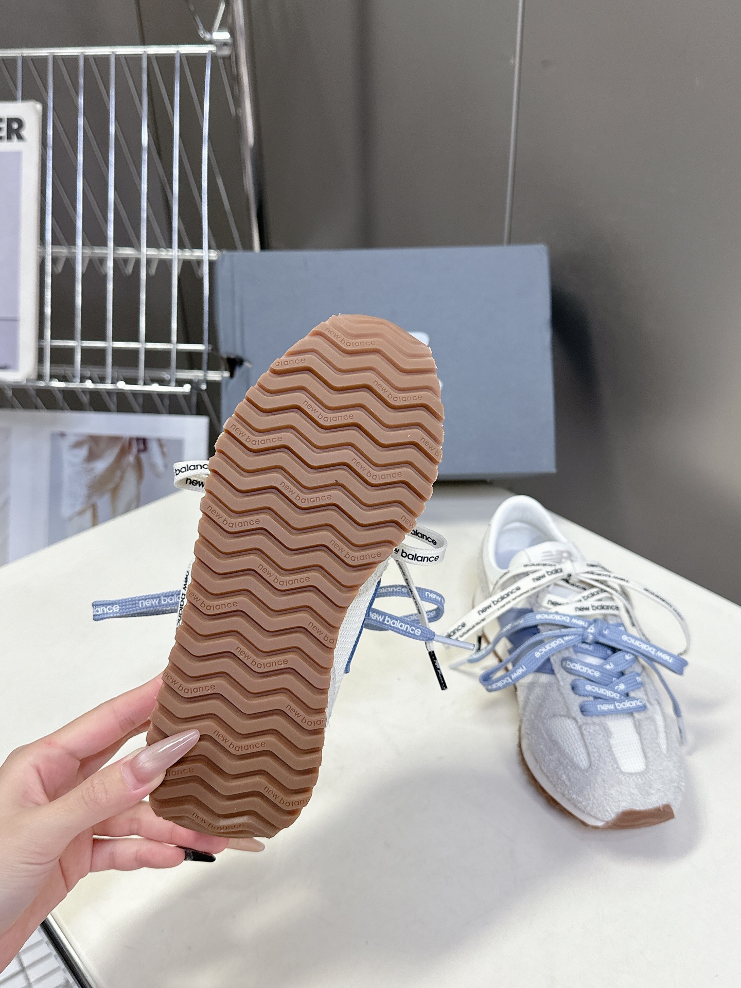 NEWBALANCE 新百伦NB 471复古慢跑鞋张元英同款  复古先锋休闲运动慢跑鞋，上世纪70年代