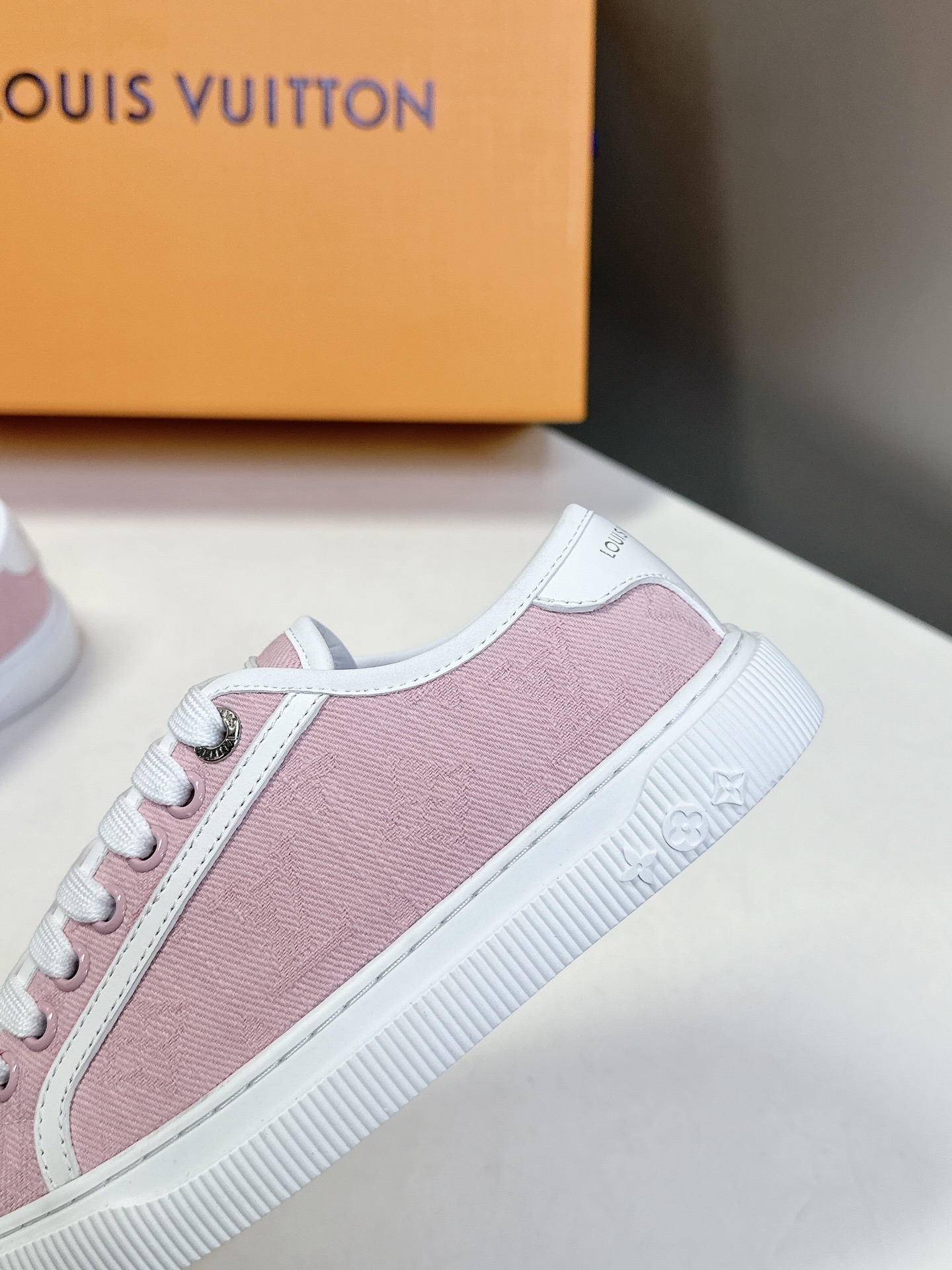  LV路易威登 Lagoon Sneaker 25ss春夏新款 丹宁牛仔帆布鞋 春夏限定 真的有人可以拒