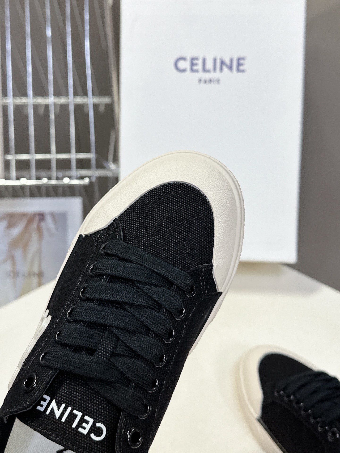 CELINE思琳25ss春夏走秀凯旋门休闲鞋、AS-01 系列运动鞋、lisa、陈立农超多明星上脚、这