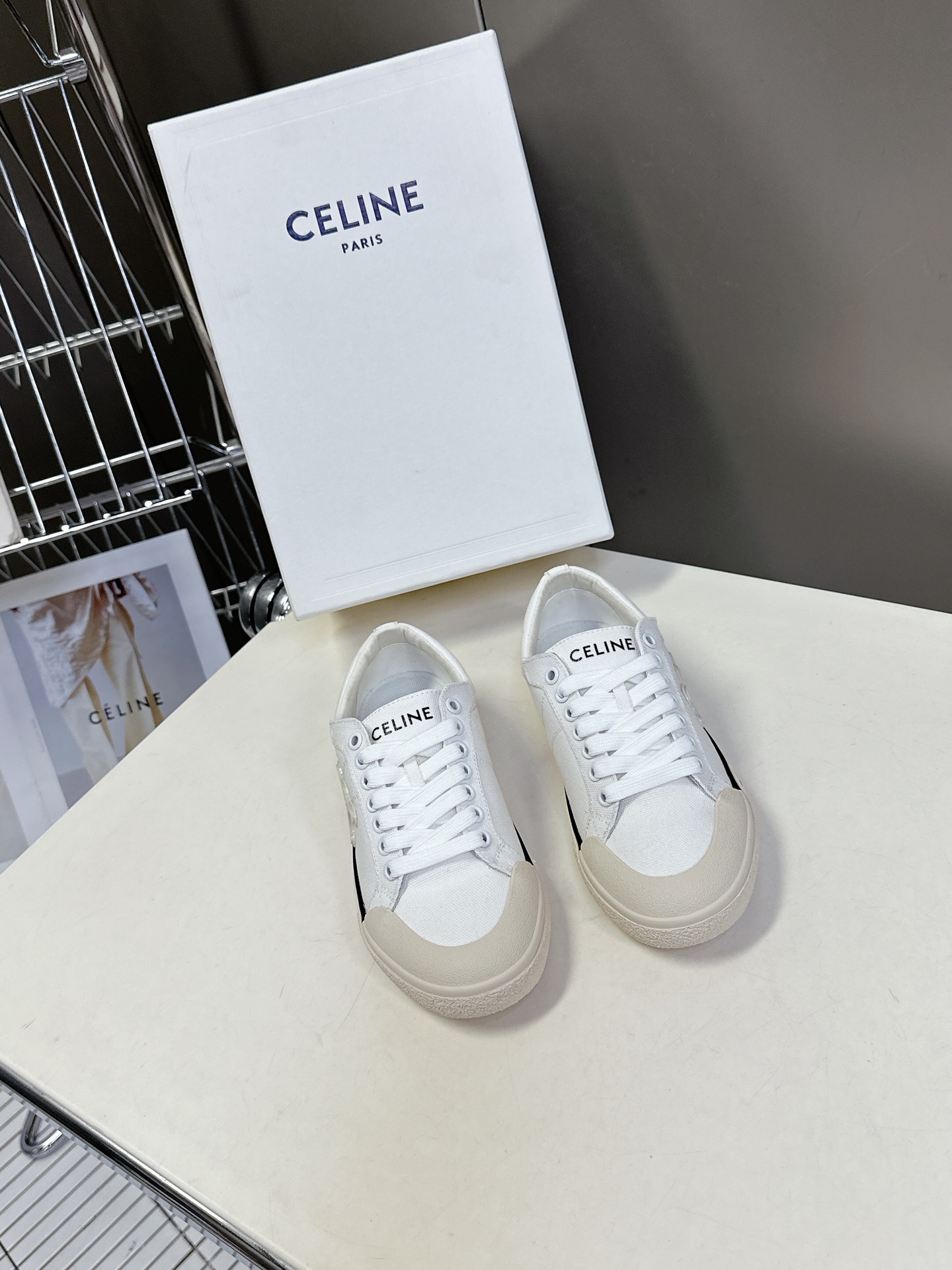  CELINE思琳25ss春夏走秀凯旋门休闲鞋、AS-01 系列运动鞋、lisa、陈立农超多明星上脚、这
