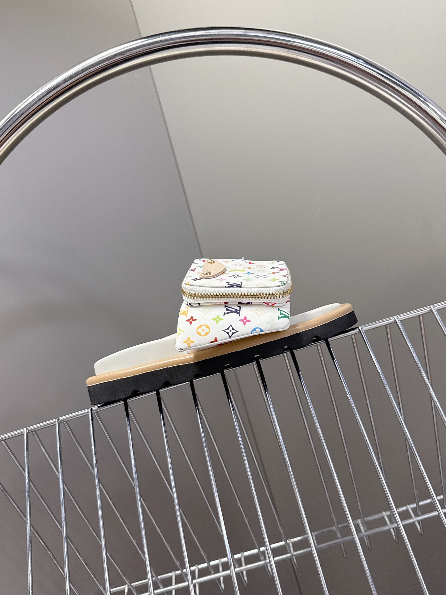  LV 路易威登X TM村上隆联名情侣款拖鞋硬货上新🆕

❥BS代购级别！高级感十足！国内外博主刷爆的一