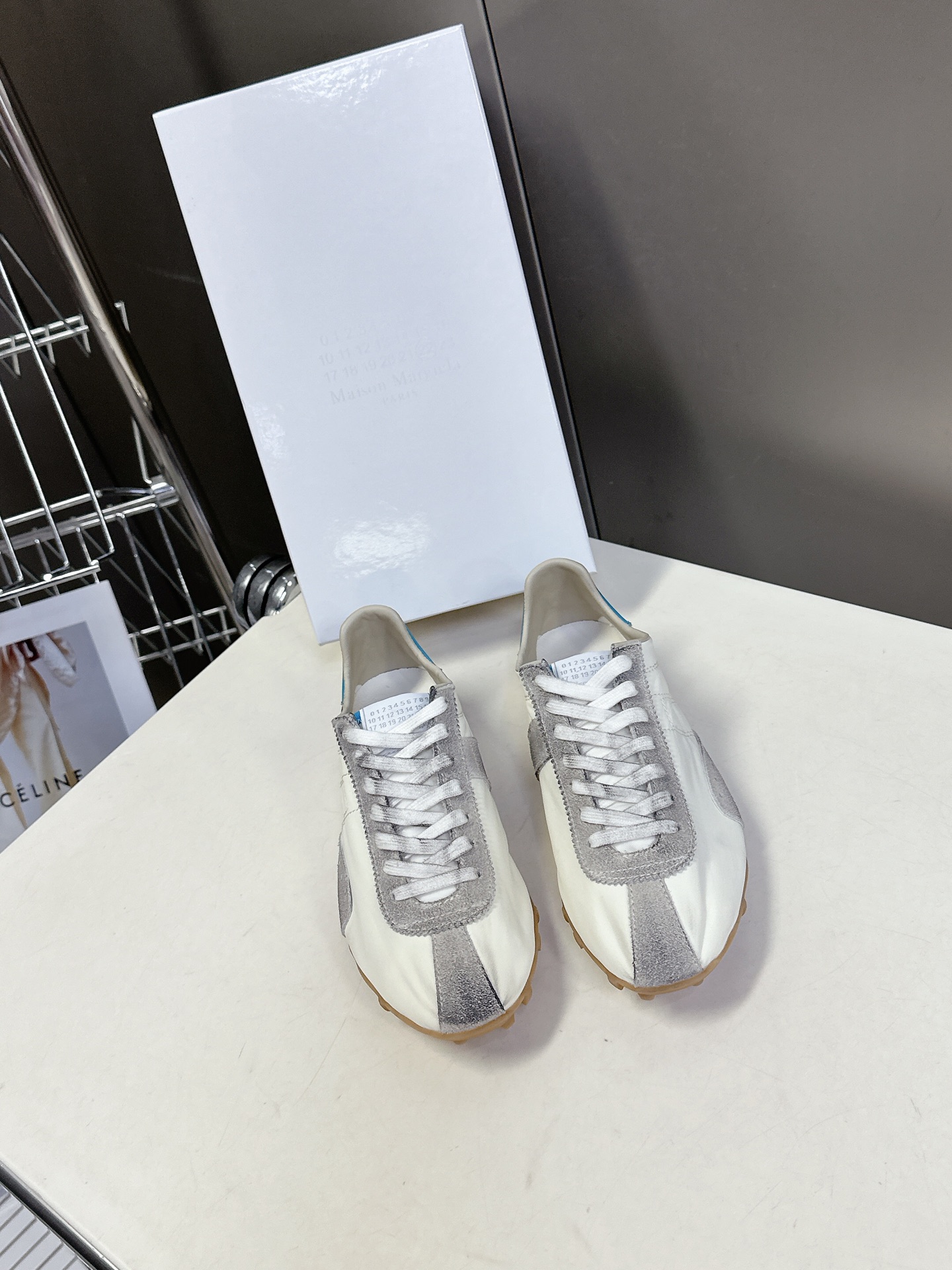  男装➕10 Maison Margiela  25ss 春夏新款 MM6马吉拉 情侣款👫薄底运动鞋 新