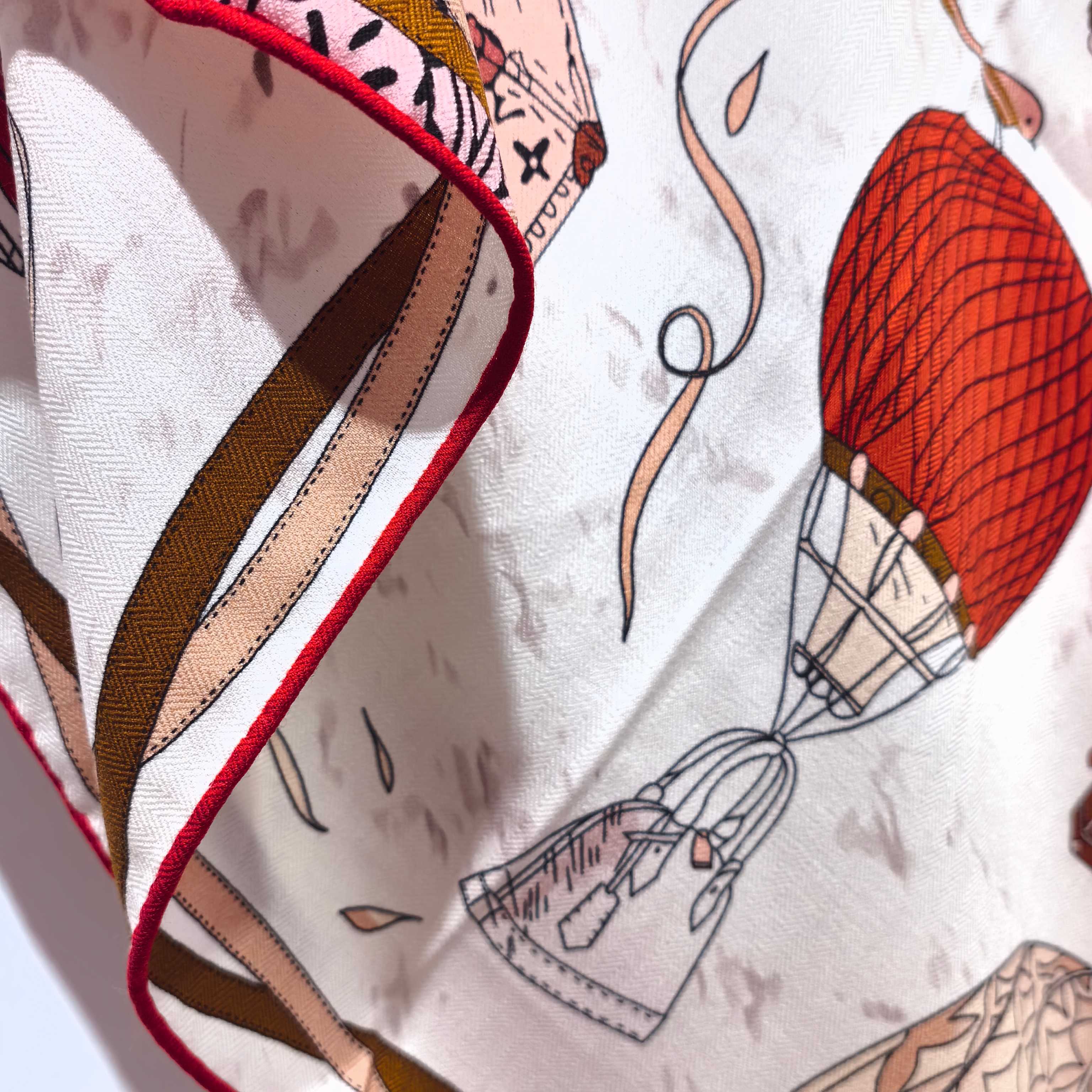 LV《土耳其热气球》140*140，双面同色，70%羊绒➕30%真丝，四色土耳其从赫拉波利斯山坡上流淌下