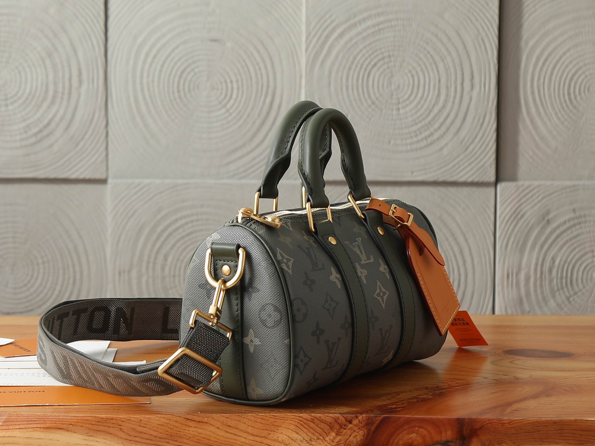 【163C01动态芯片】‼️顶级原单、加强版‼️Keepall Bandoulière 25 手袋为 Monogram 【163C01动态芯片】‼️顶级原单、加强版‼️Keepall Bandoulière 25 手袋为 Monogram