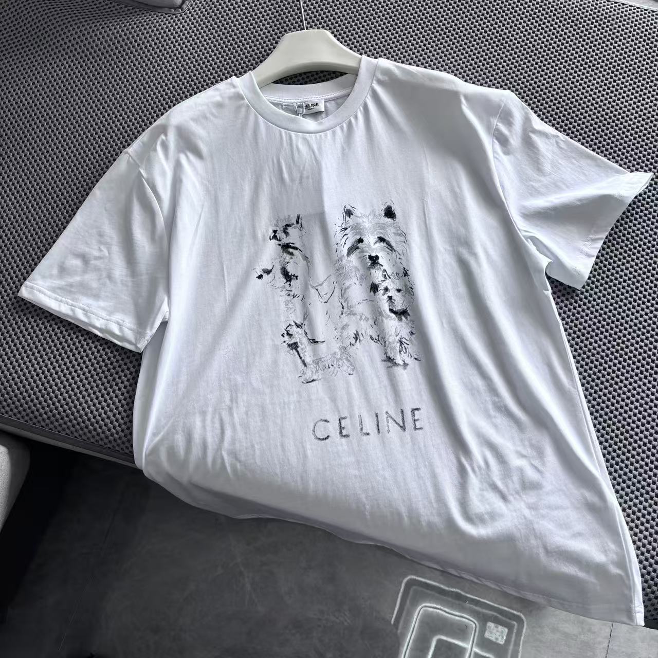 NO:829600,[Ce Puppy Short Sleeve] Color White Size S/M/L, T-shirt,19860909【Ce小狗短袖】 颜色白色 尺码S/M/L,,T-shirt,,Women's clothing