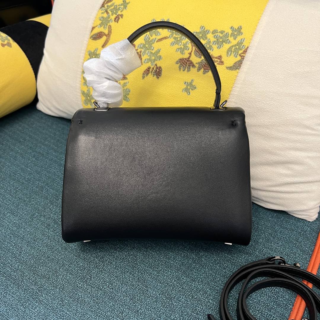 i1743437656049 3462 0 4