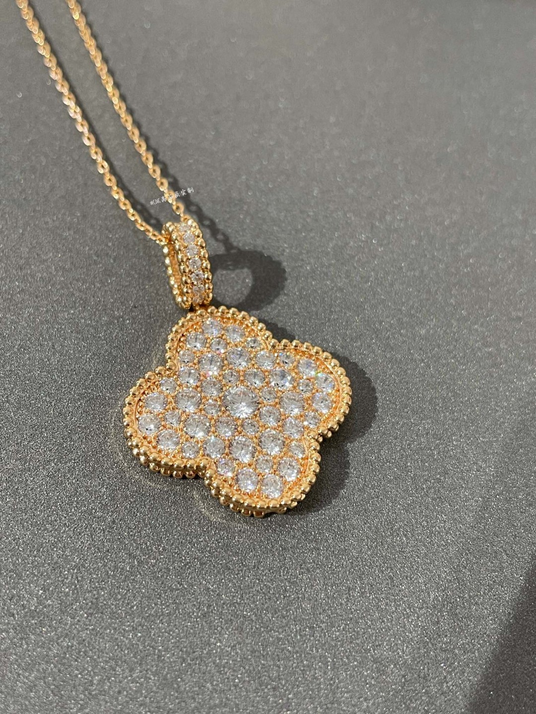 Four-Leaf Clover Full Pavé Diamond Long Necklace - Comprehensive 6