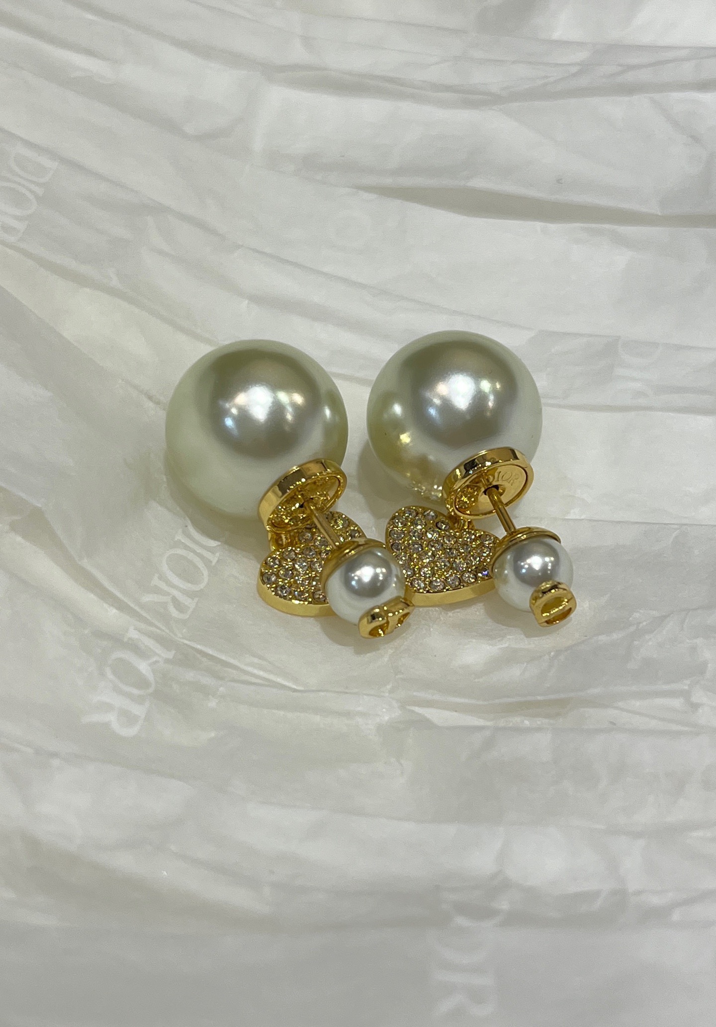 NO:635923,Christmas gift selection Dior earrings ready-made collection 4, dior, Cartier high-end jewelry19860909圣诞礼物挑选 Dior耳钉现货合集4,,dior,卡迪亚高端饰品,Jewelry