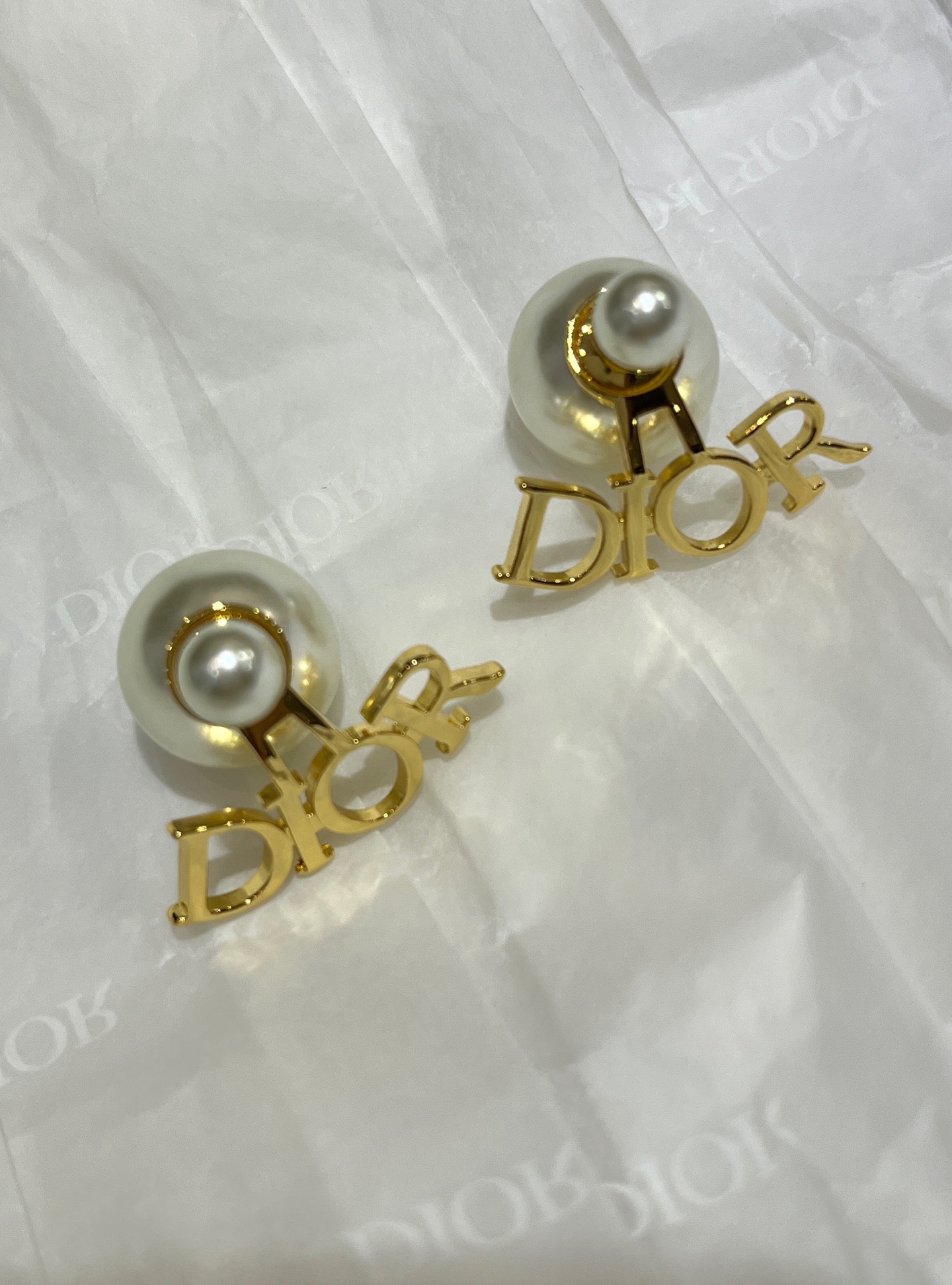 NO:677811,Christmas gift selection: the latest dior earrings collection 8, dior, earrings, Cartier high-end jewelry19860909圣诞礼物挑选 最新款dior耳钉耳环合集8,,dior,earrings,卡迪亚高端饰品,Jewelry